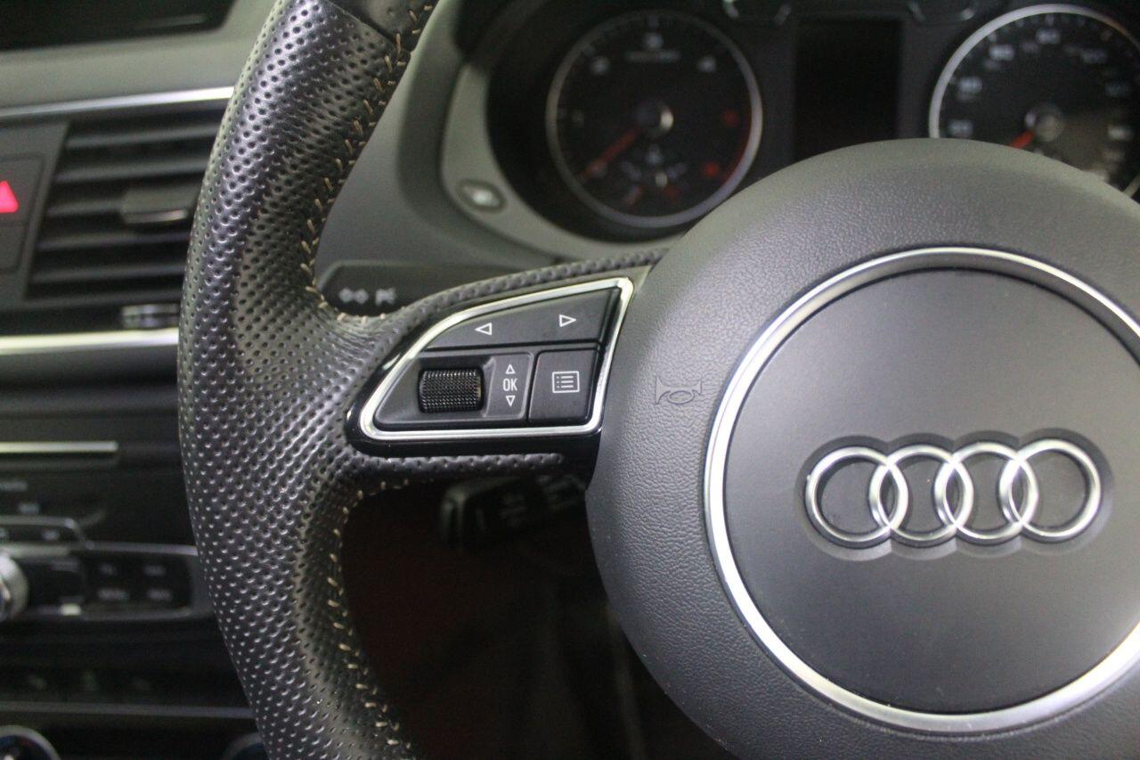 Audi Q3 view 47