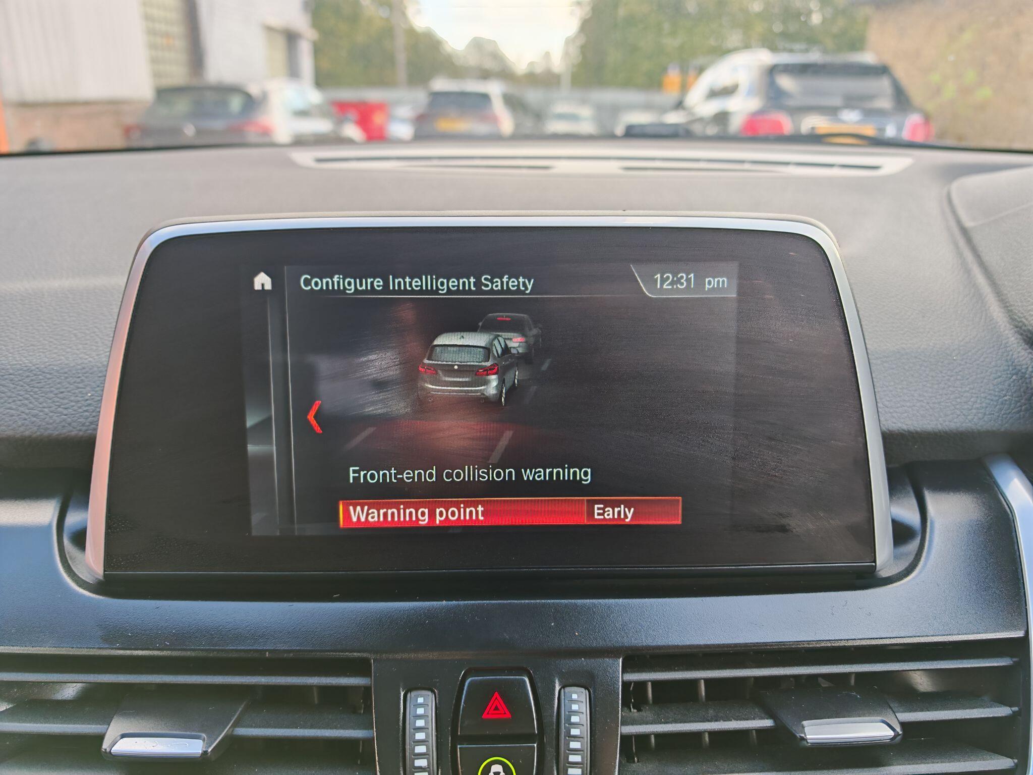 BMW 2 Series view 38
