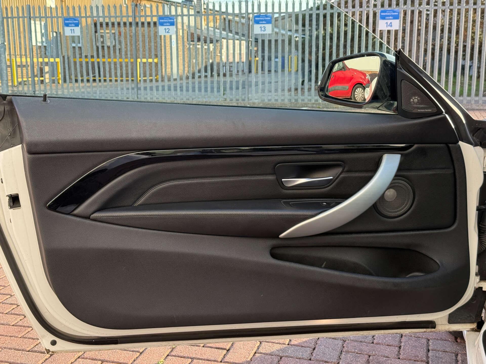 BMW 4 Series view 30