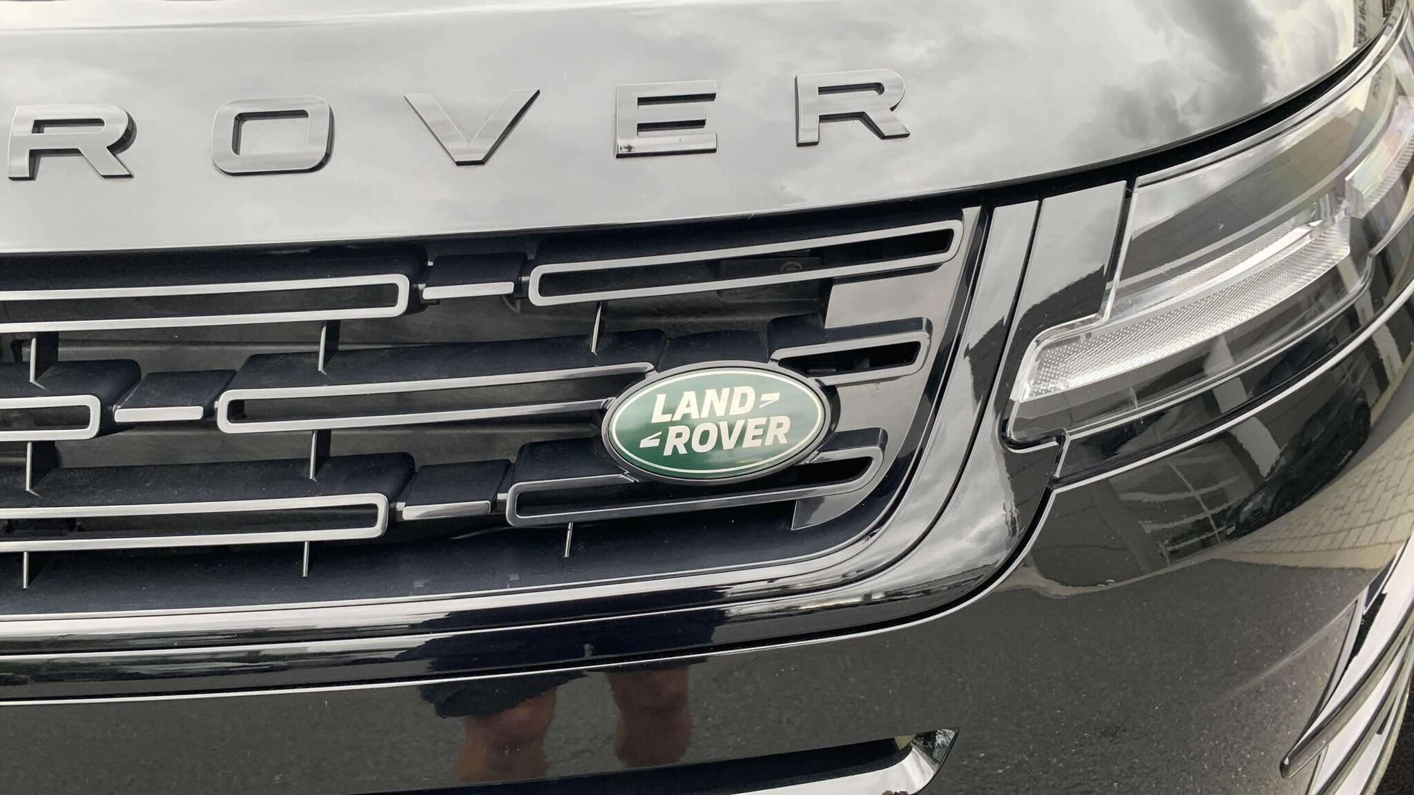 Land Rover Range Rover Evoque view 21