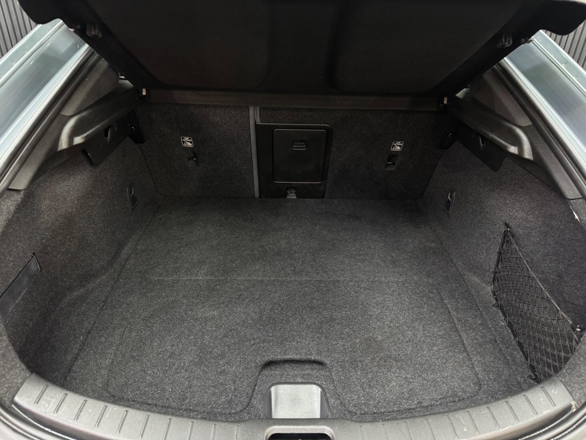 Polestar 2 view 36