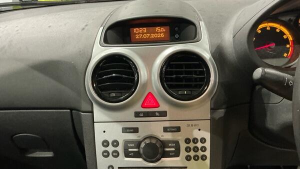 Vauxhall Corsa view 13