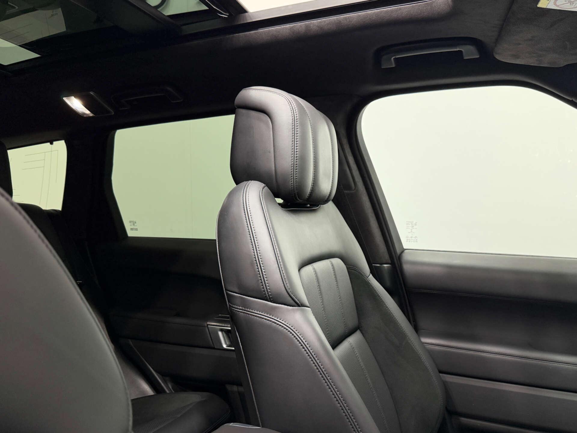 Land Rover Range Rover Sport view 36
