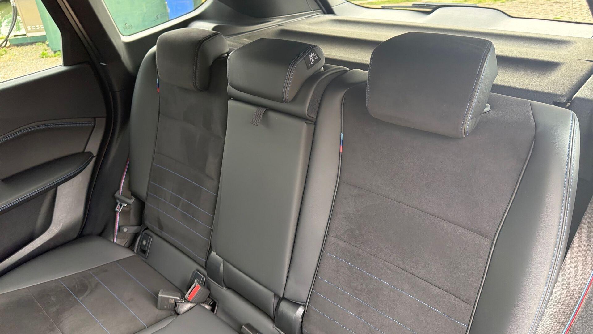 BMW iX1 view 12