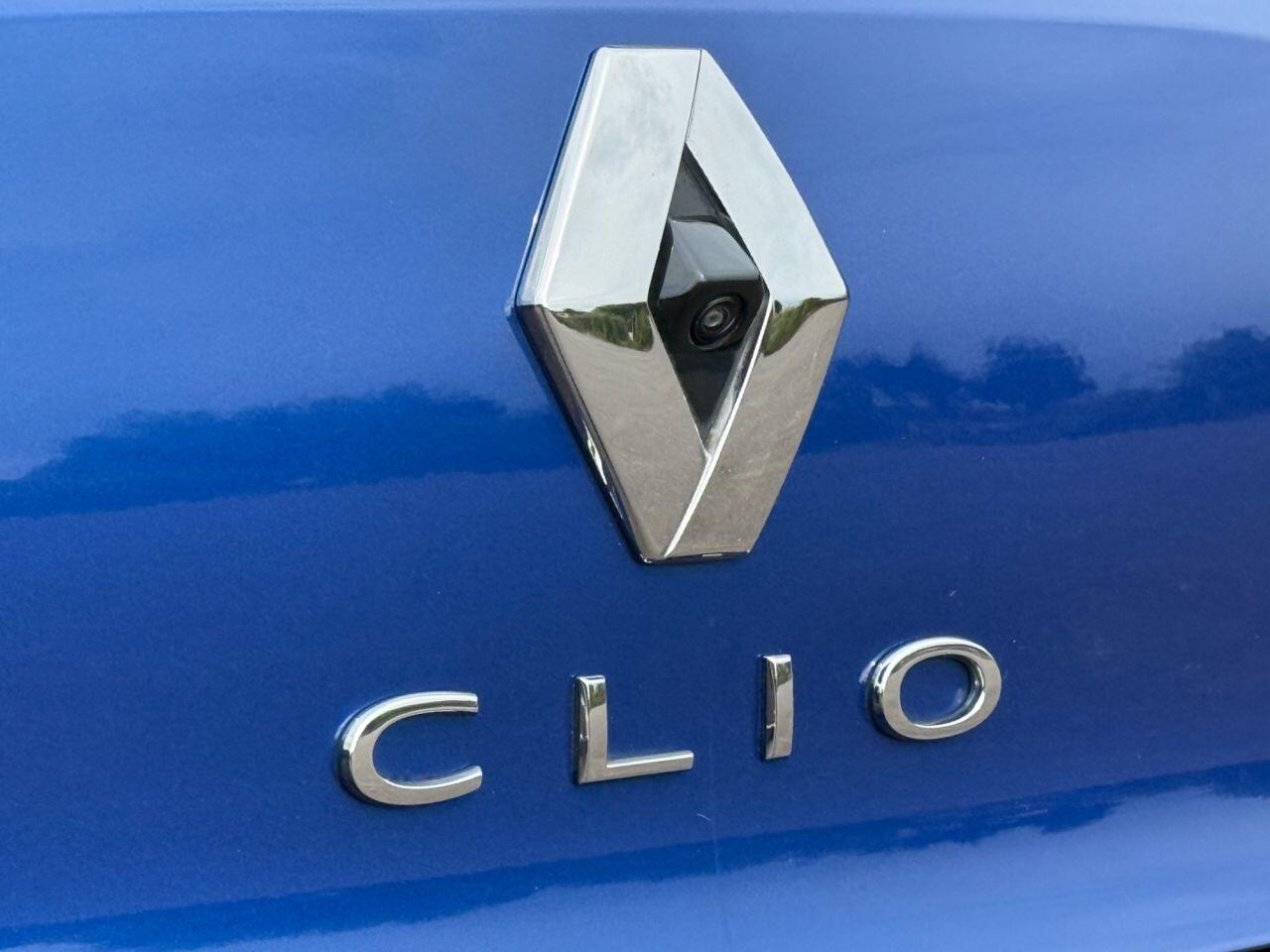 Renault Clio view 43