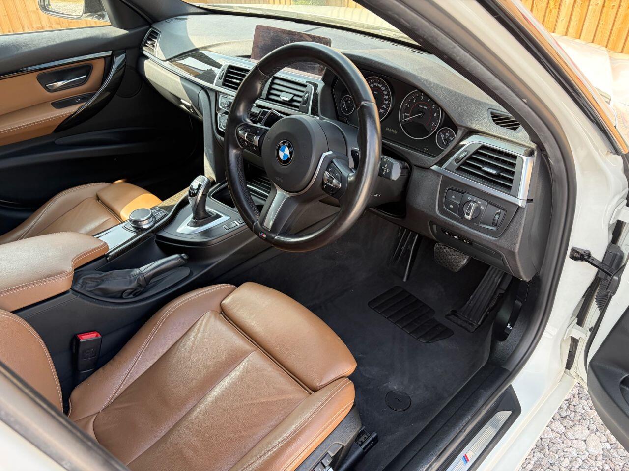 BMW 3 Series view 13
