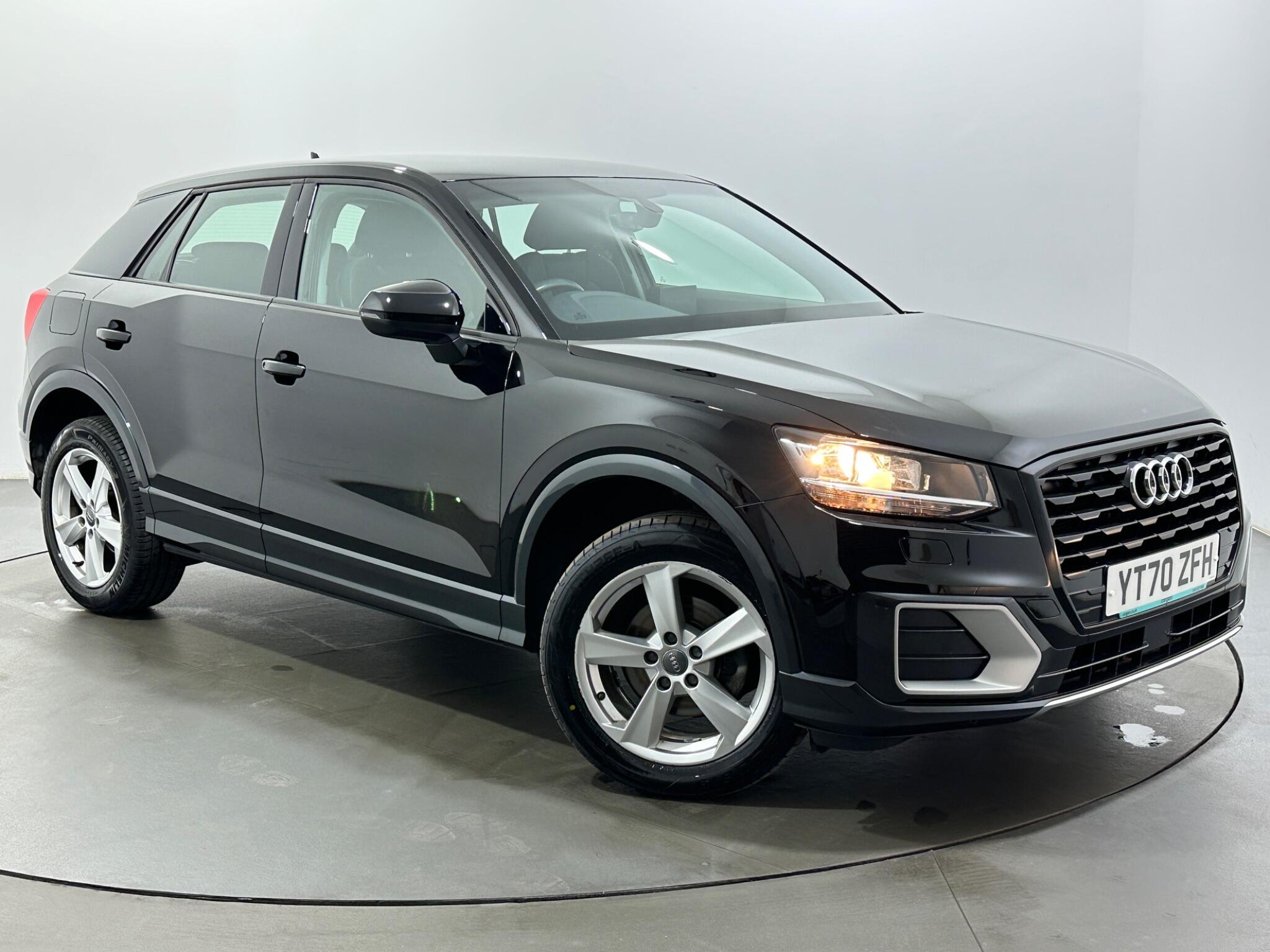 Audi Q2 view 55