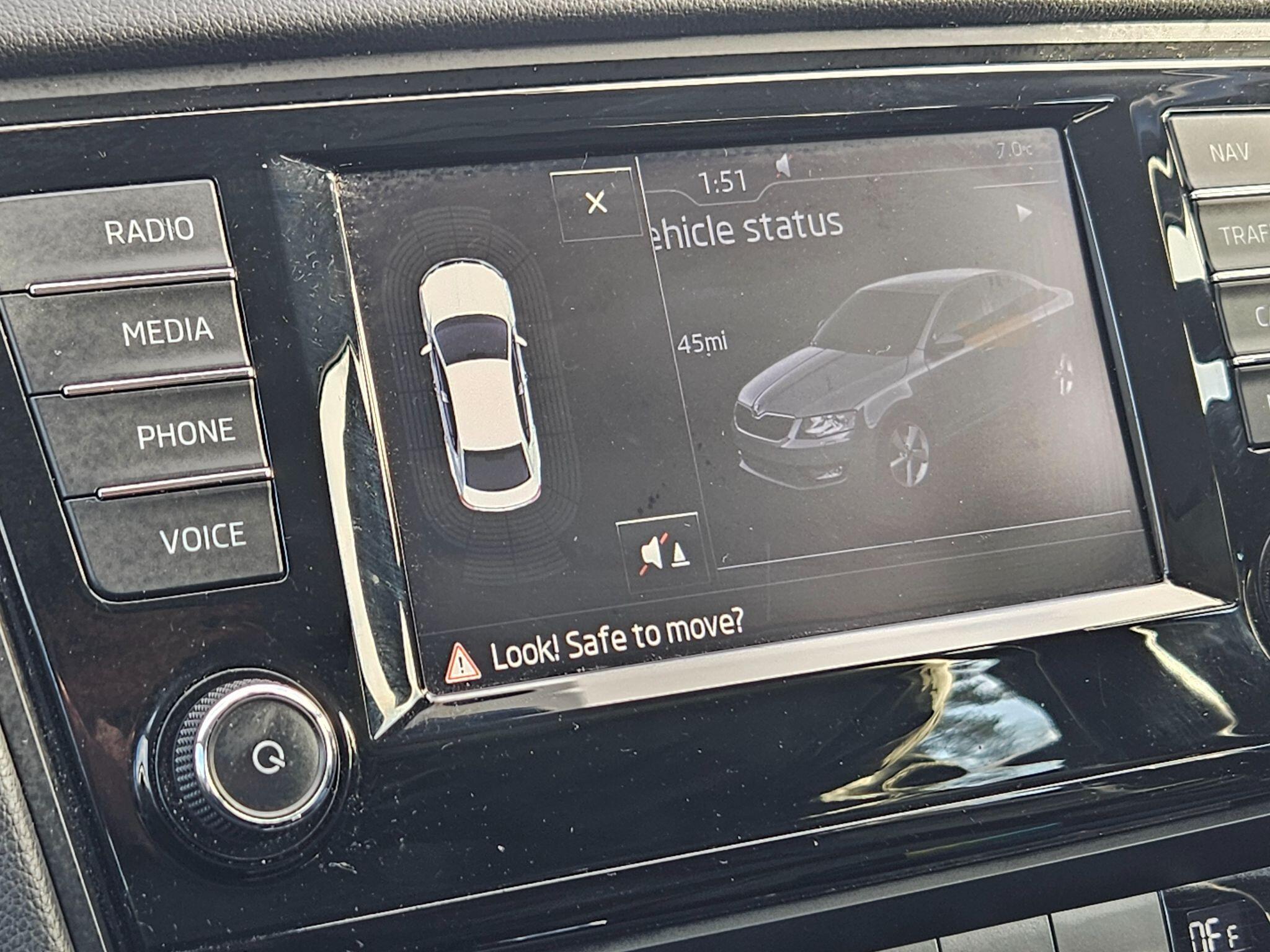 2015 Skoda Octavia image 27