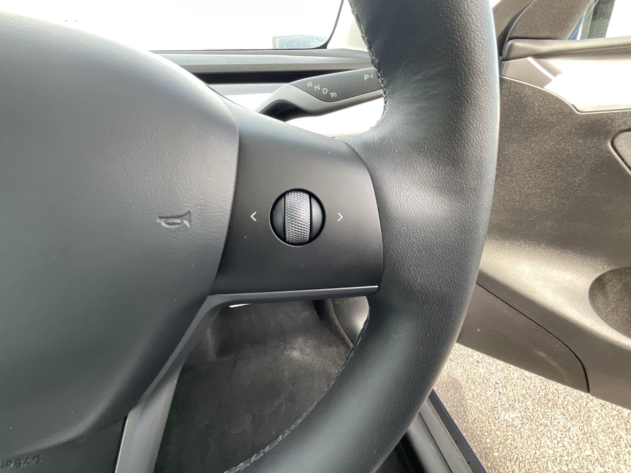 Tesla Model Y view 22