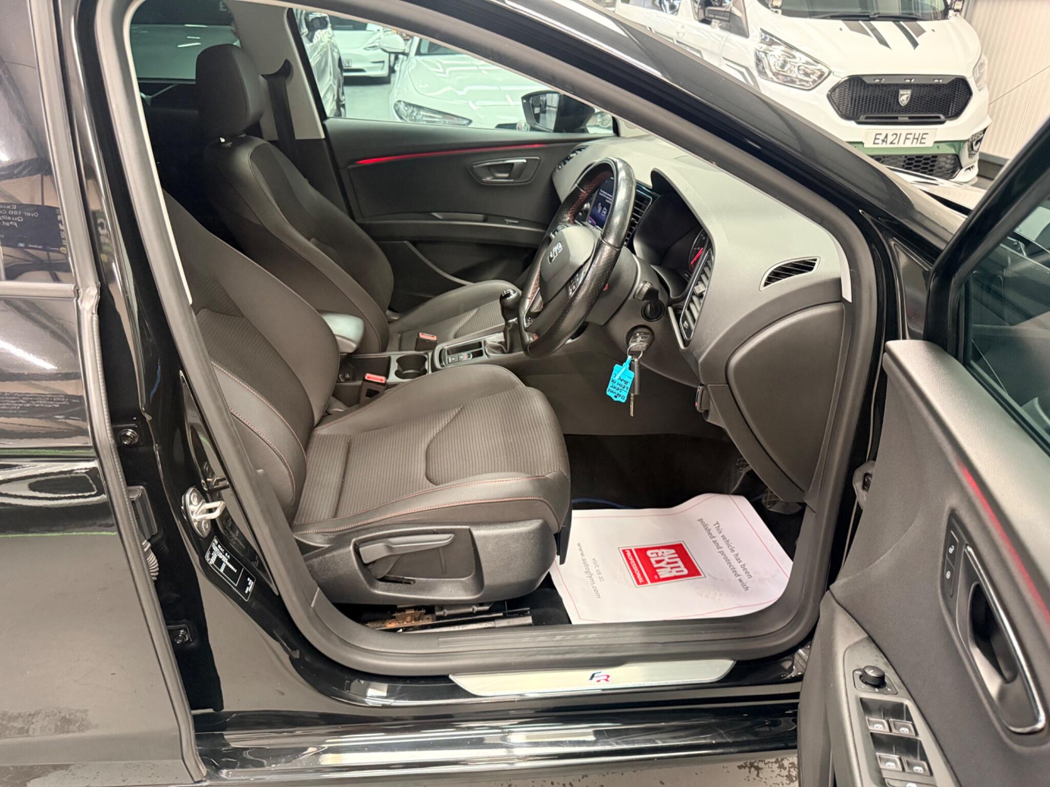 Seat Leon view 10