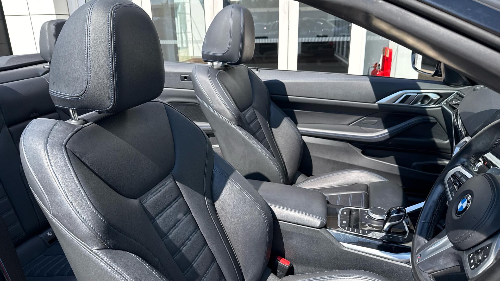 BMW 4 Series view 11
