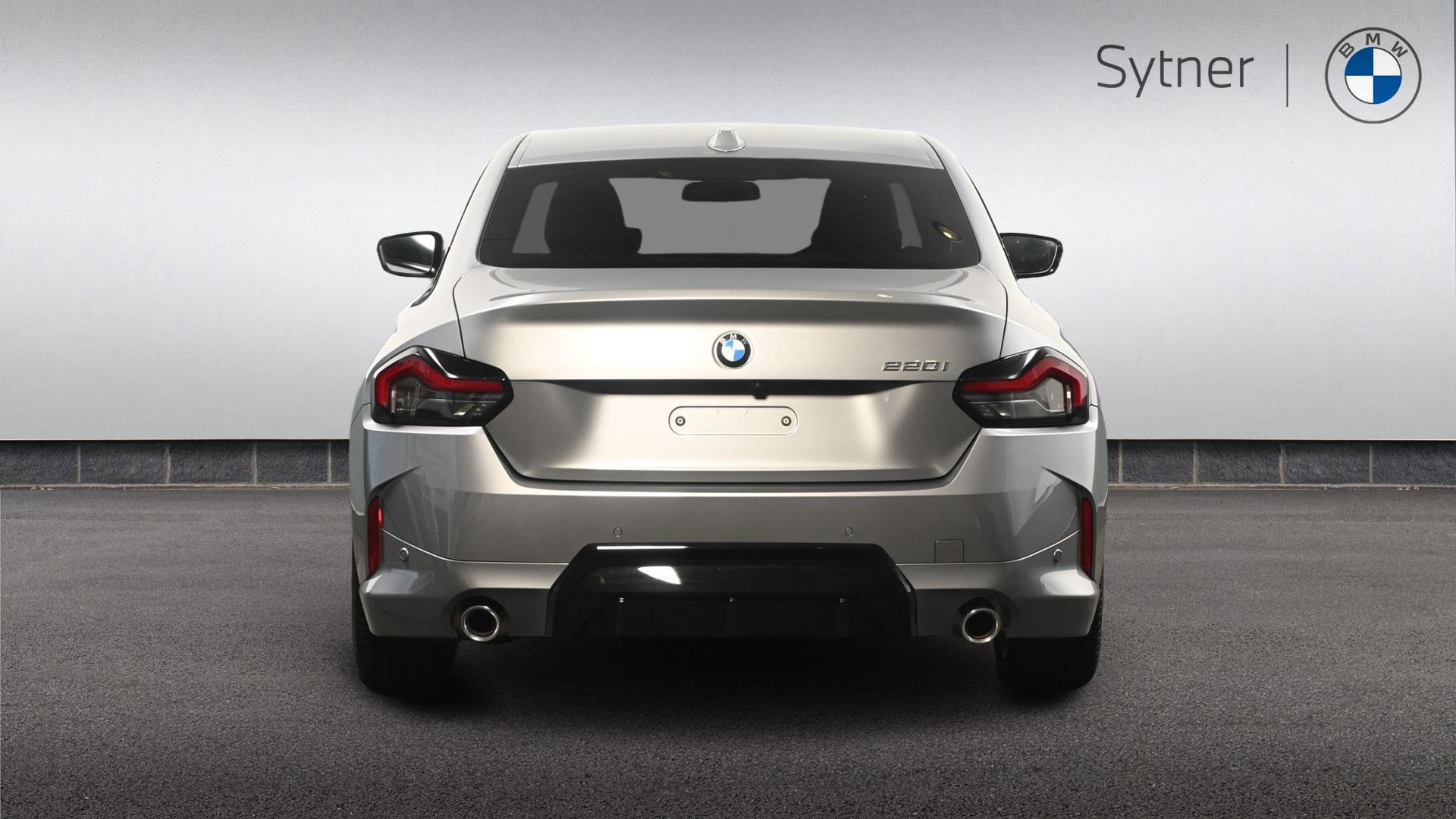 BMW 2 Series view 15