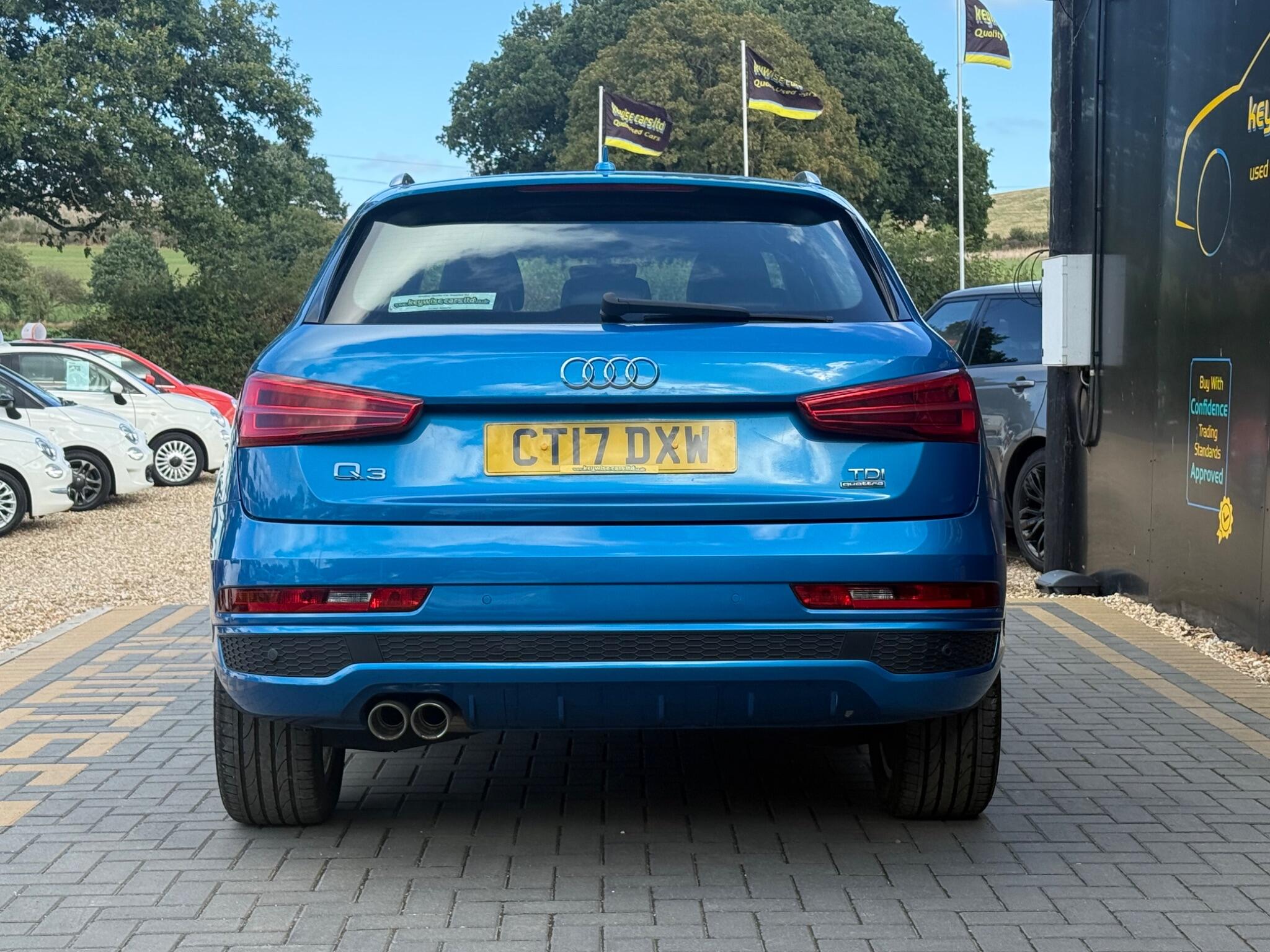 Audi Q3 view 4