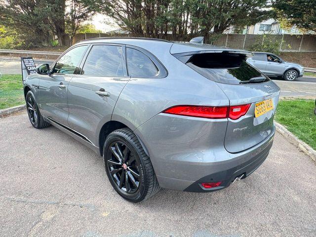 Jaguar F-Pace view 17