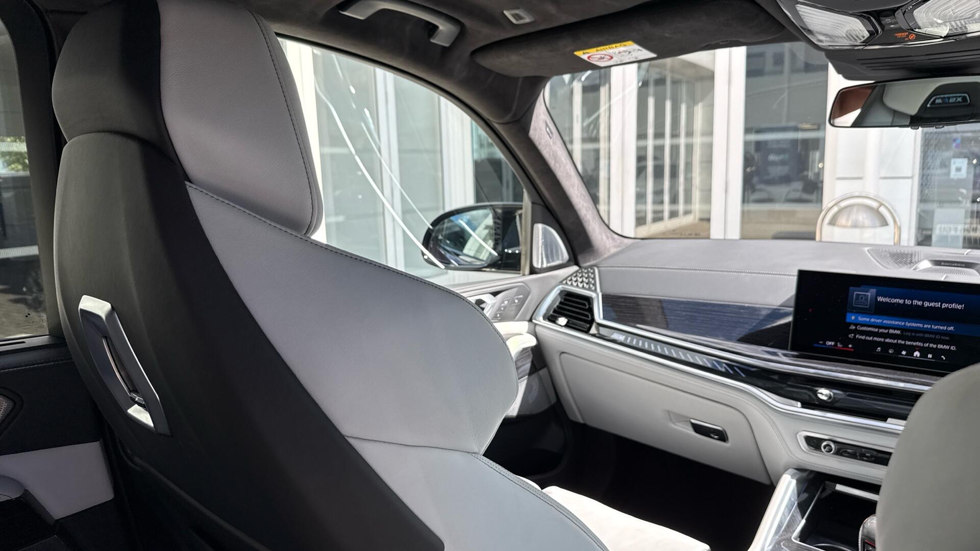BMW X5 M view 28