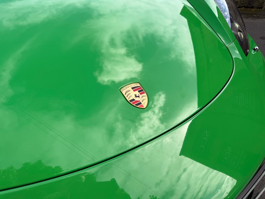 Porsche Cayman view 32