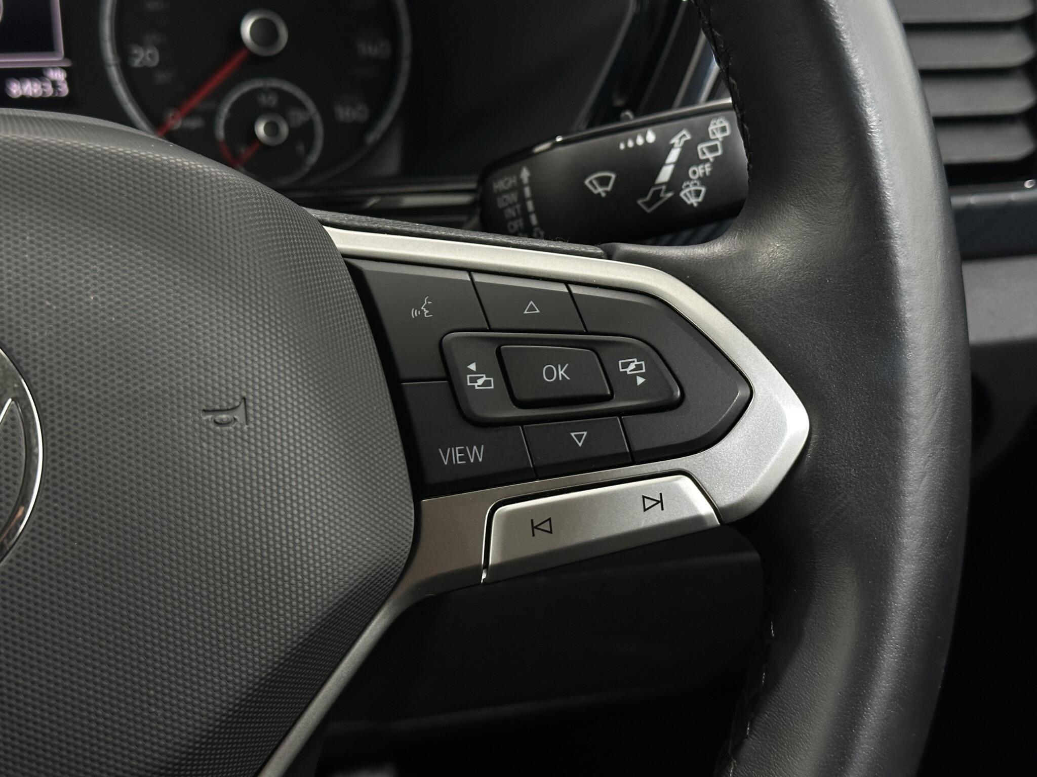 Volkswagen T-Cross view 16