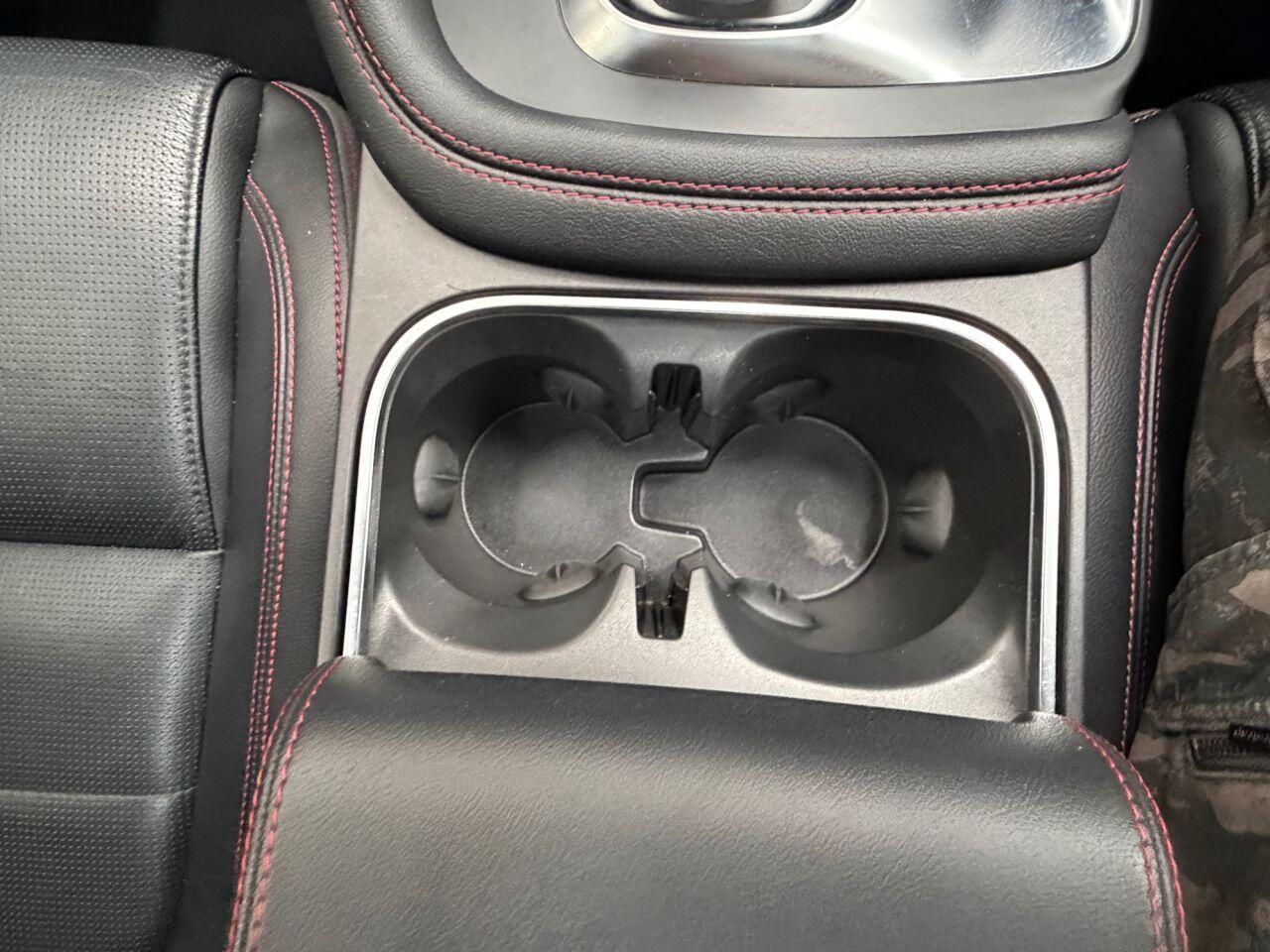 Jaguar E-Pace view 47