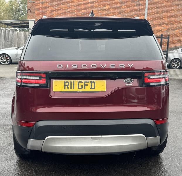 Land Rover Discovery view 6