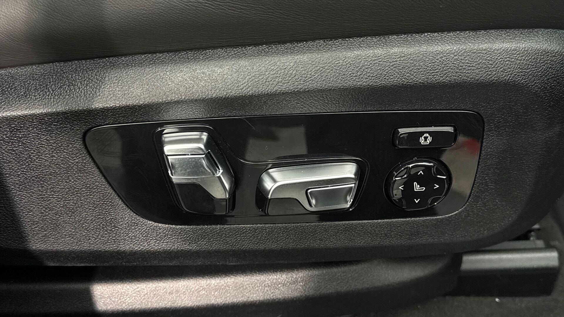 BMW X5 view 35