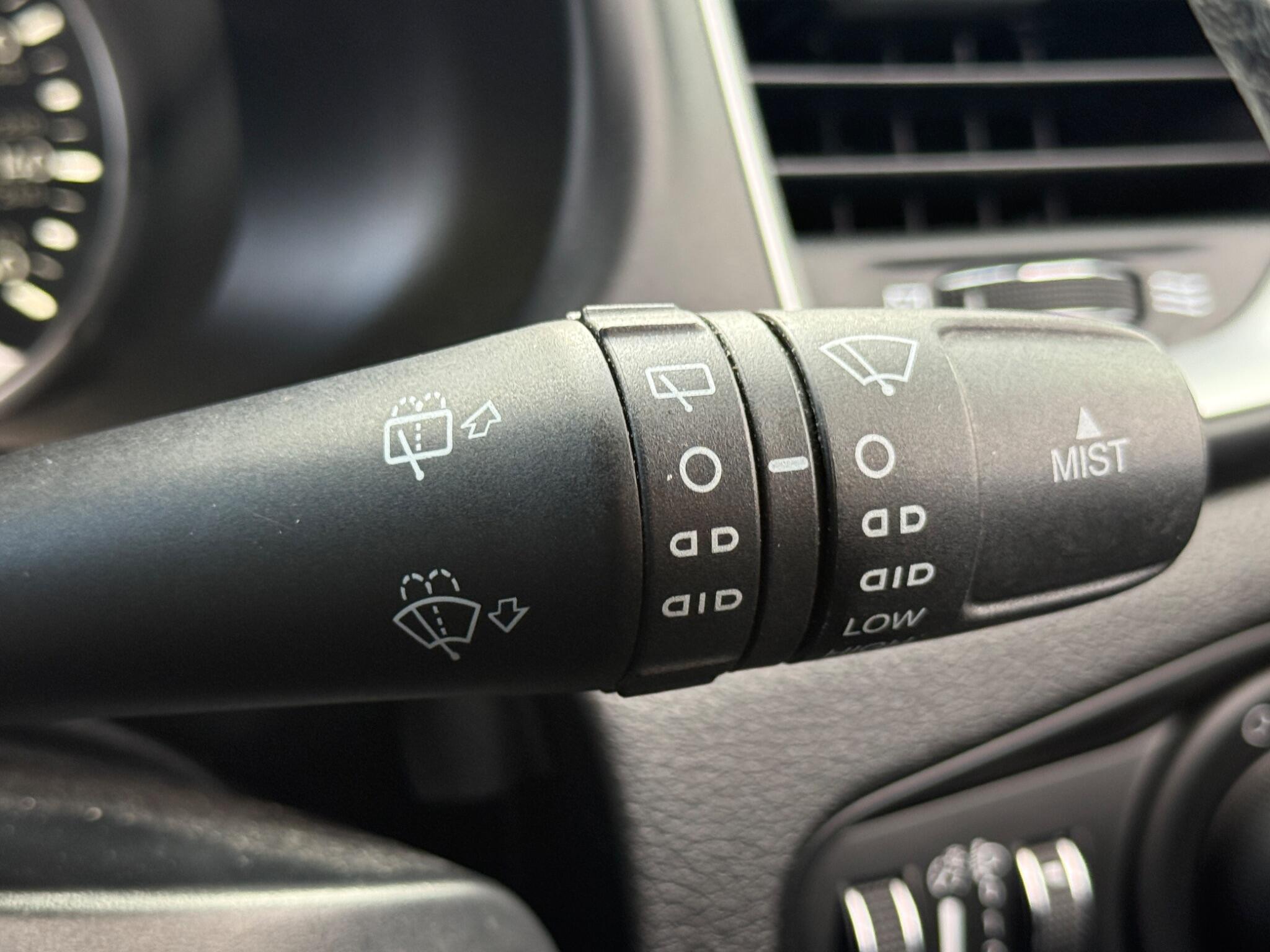 Jeep Renegade - Image 67