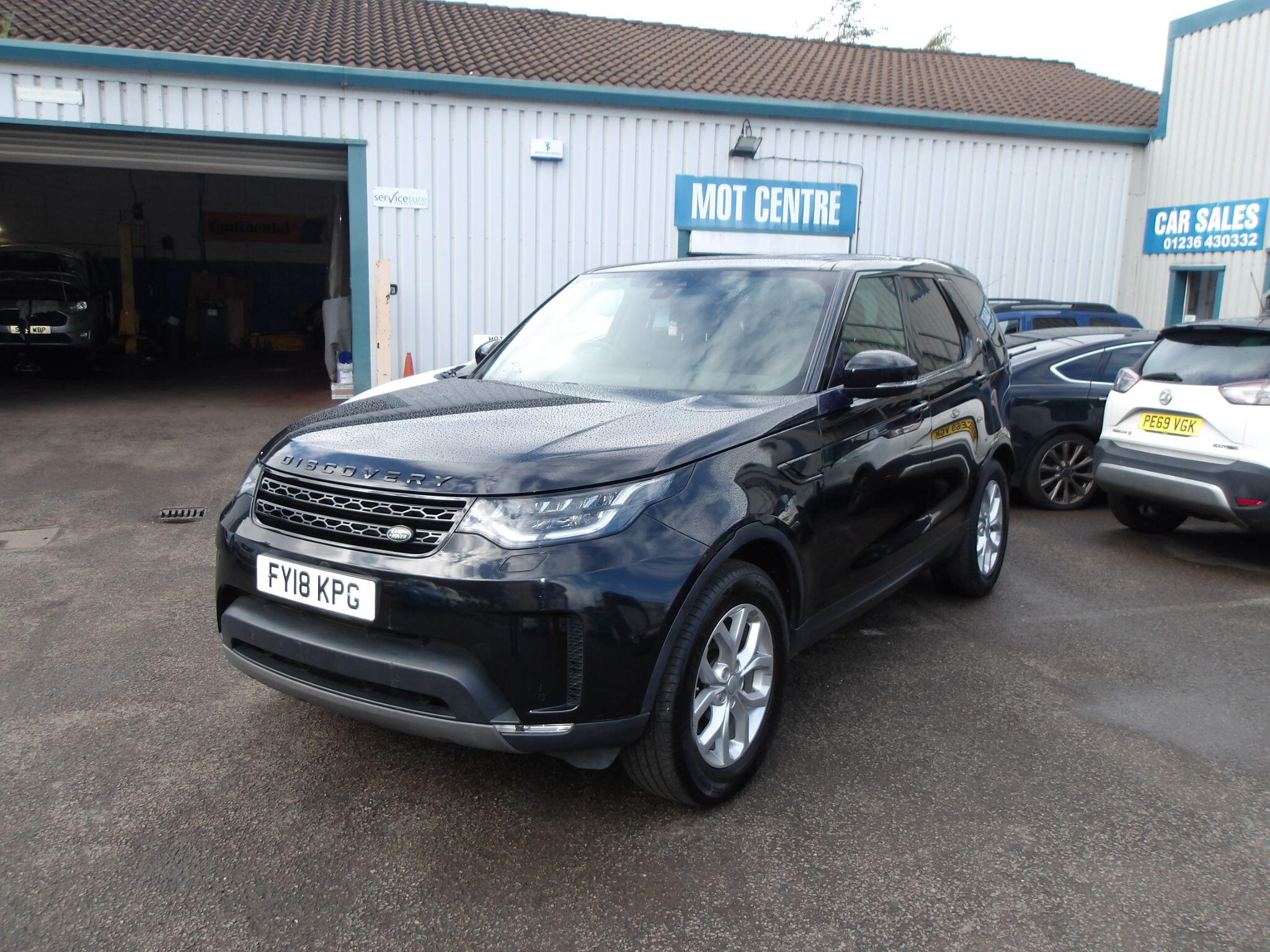 2018 Land Rover Discovery in Black for sale