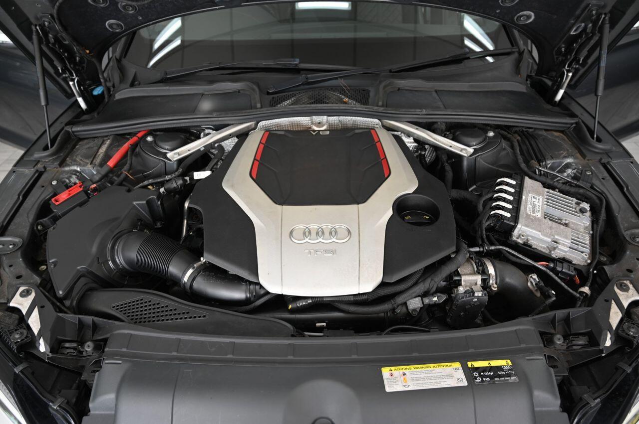 Audi S5 view 48