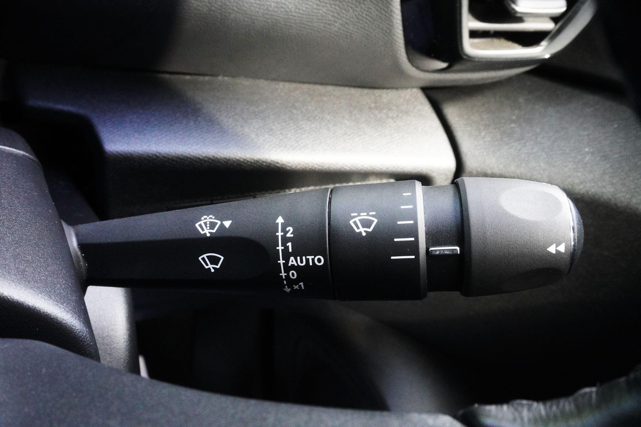 Citroen e-C4 view 39