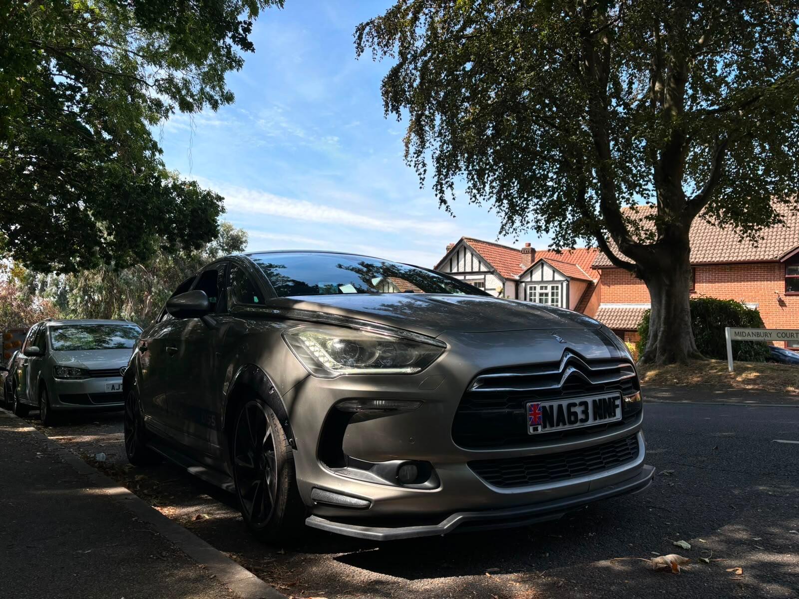 Citroen DS5 view 17