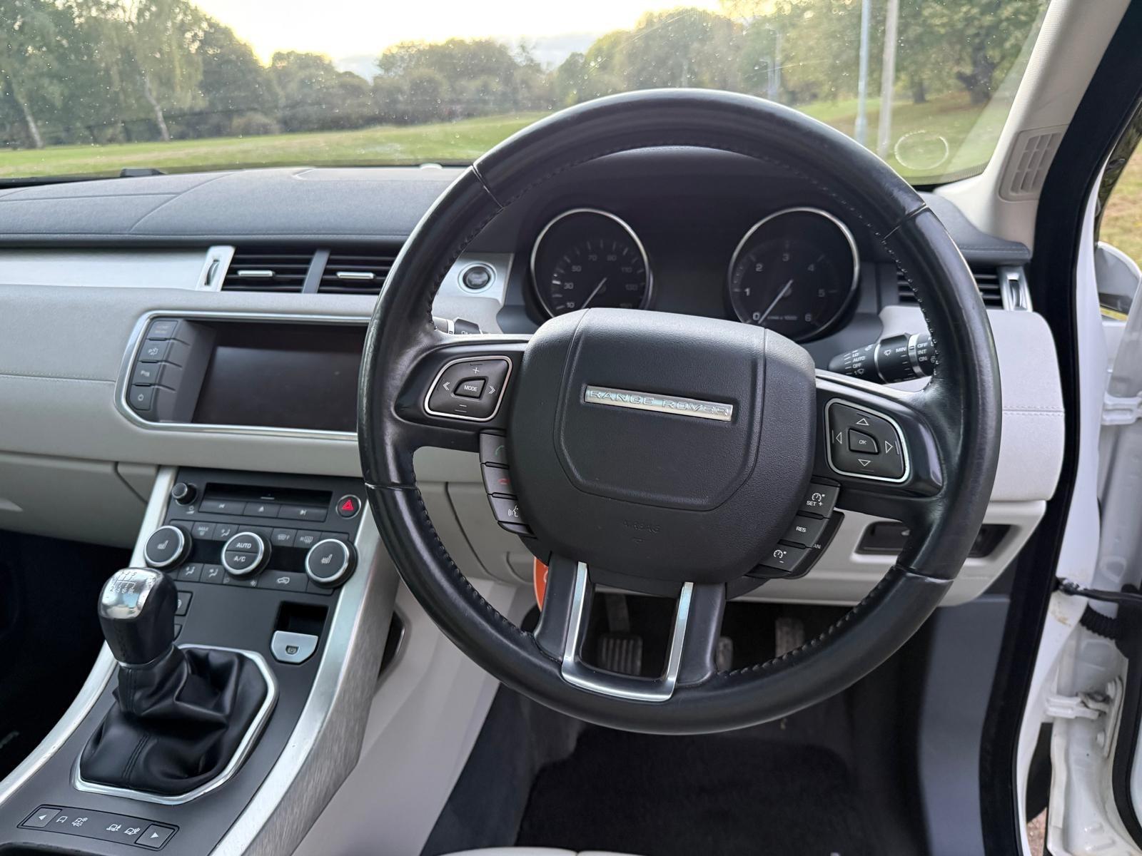 Land Rover Range Rover Evoque - Image 33