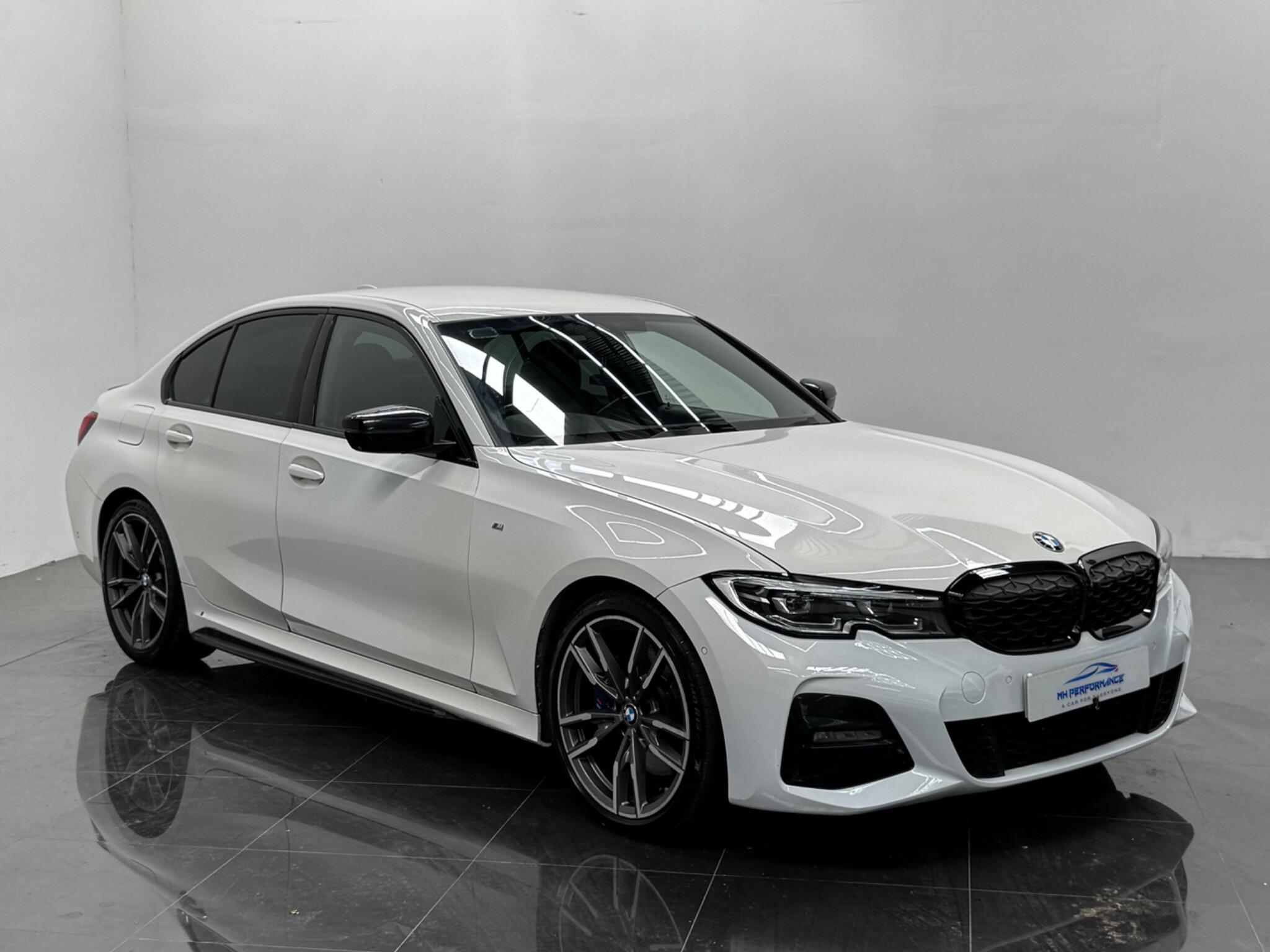 BMW 3 Series view 35