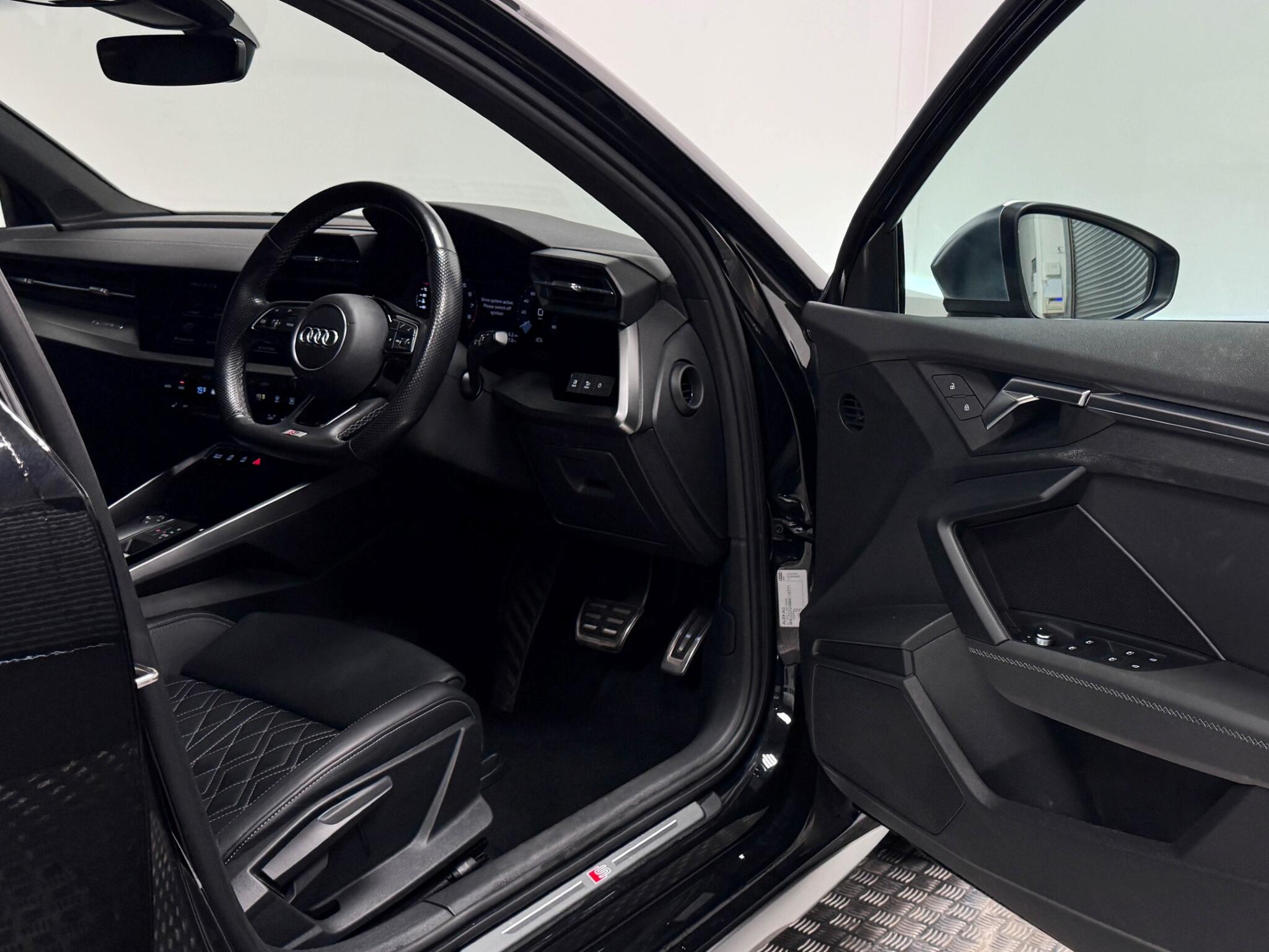 Audi S3 view 26