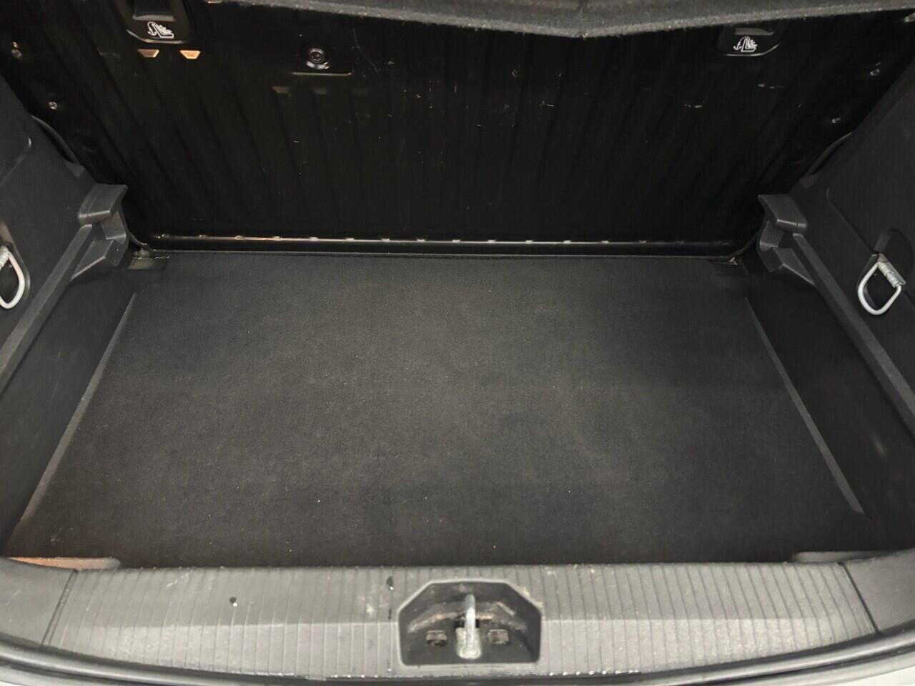 Vauxhall Corsa view 21