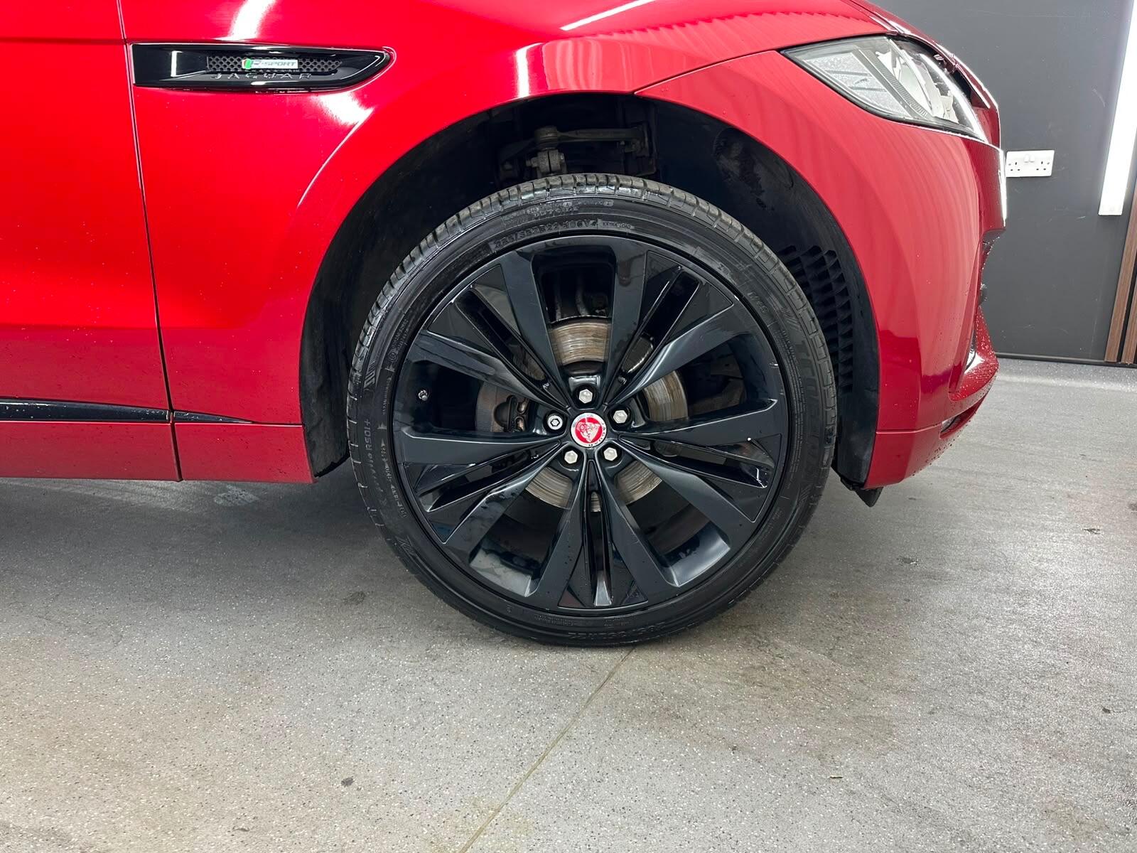 Jaguar F-Pace view 15