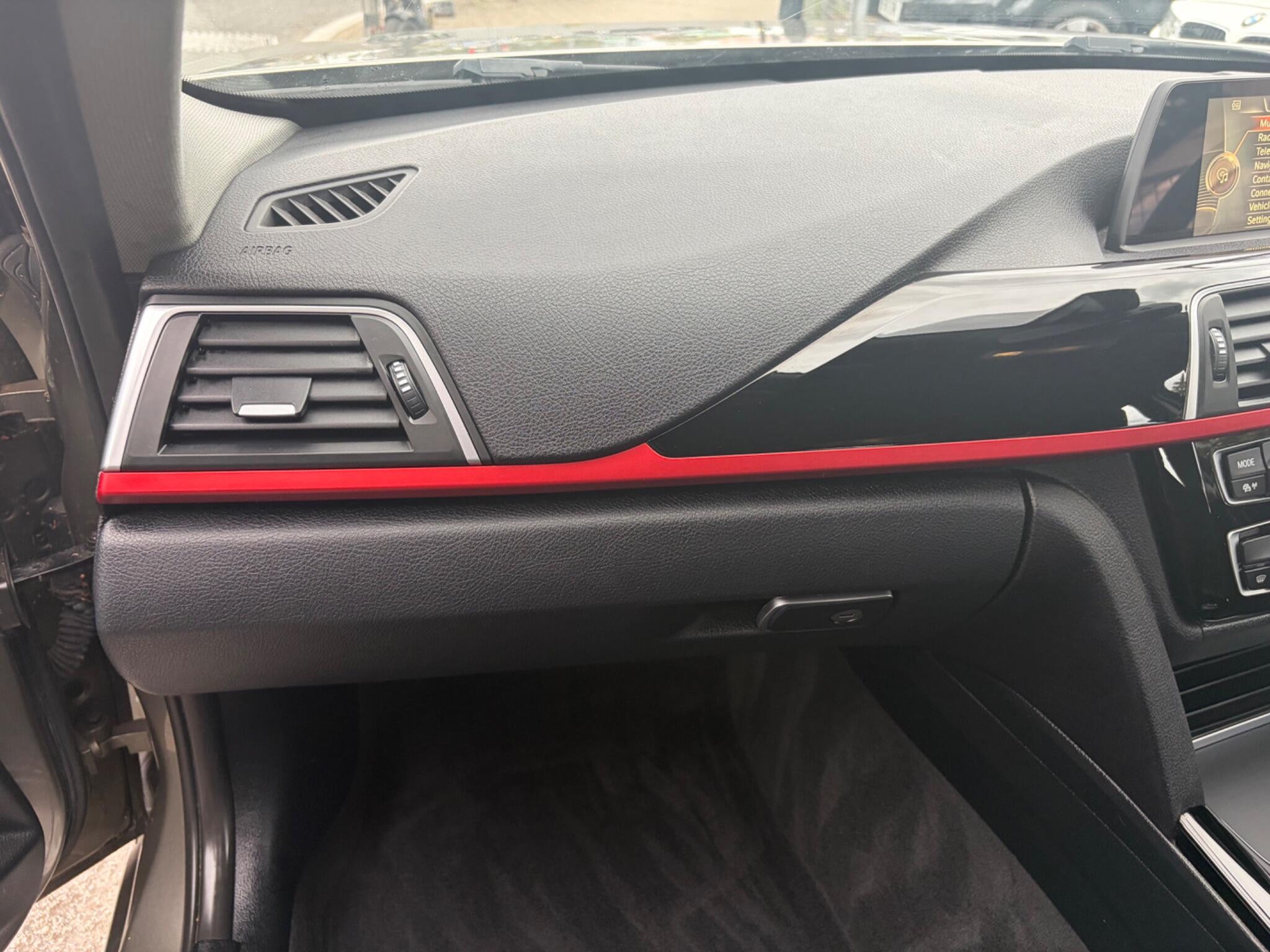 BMW 3 Series view 83