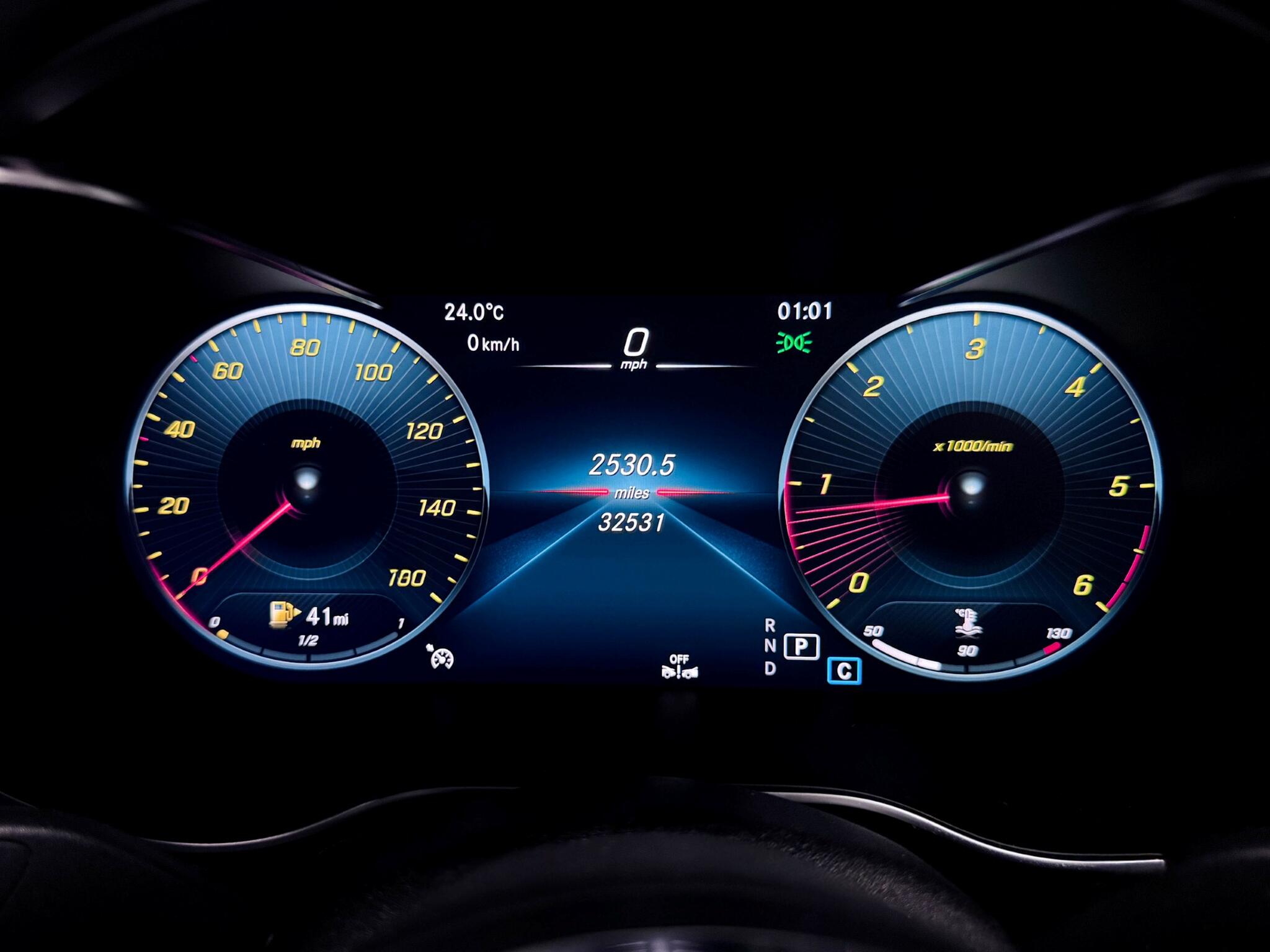 Mercedes-Benz GLC view 36