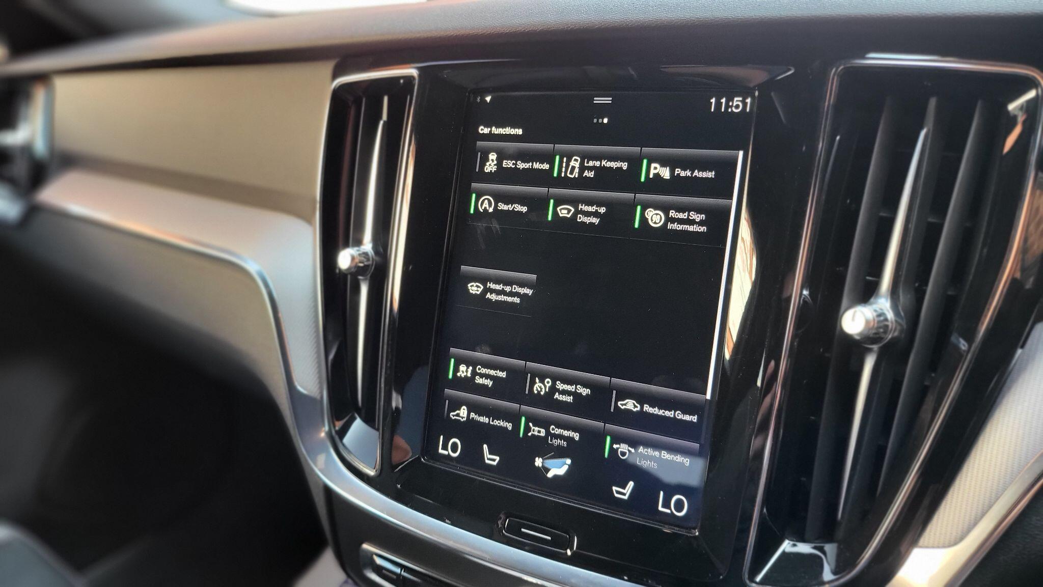 Volvo V60 view 26