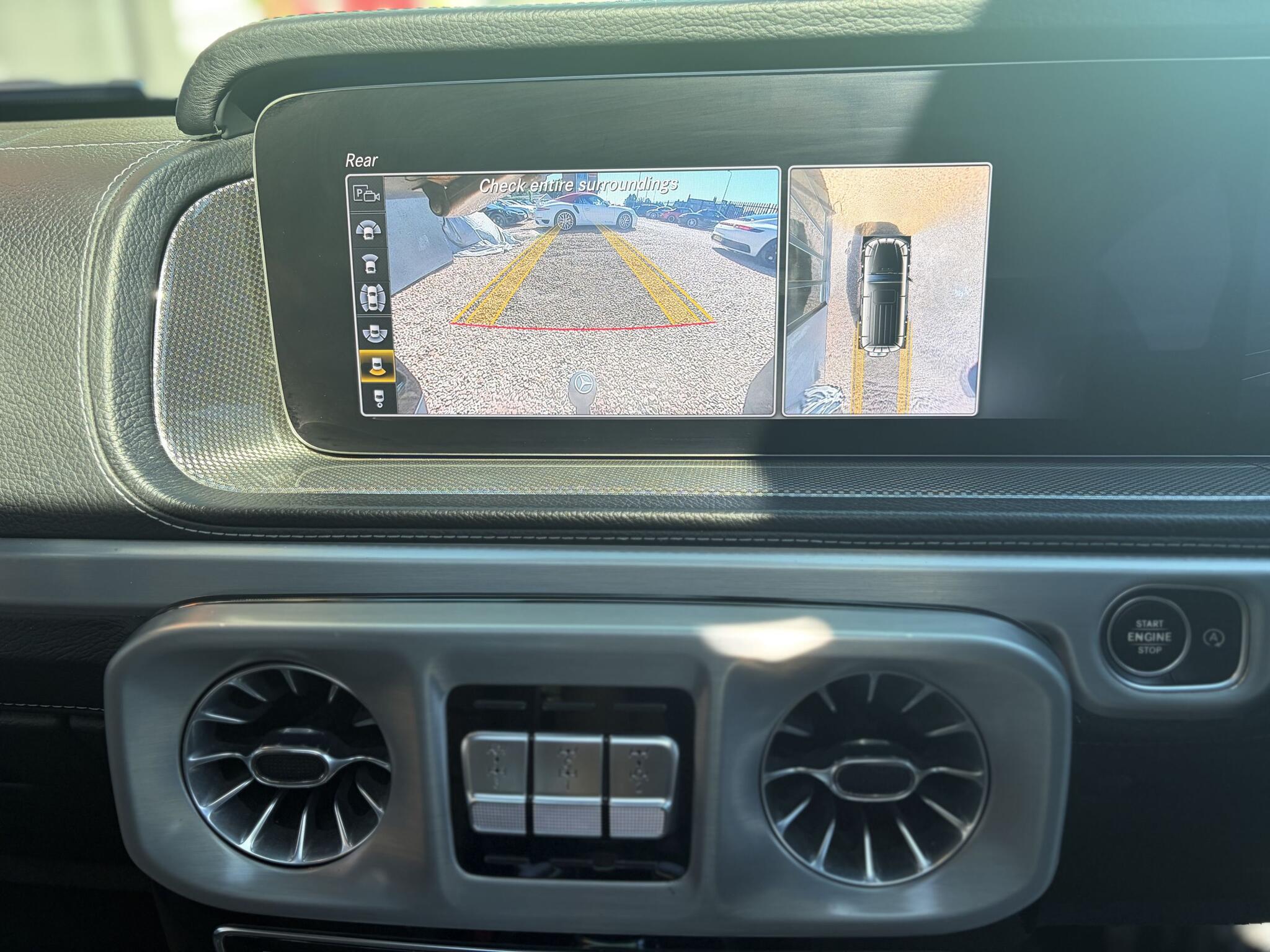 Mercedes-Benz G Class view 26