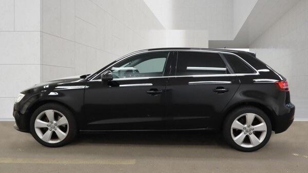 Audi A3 view 10