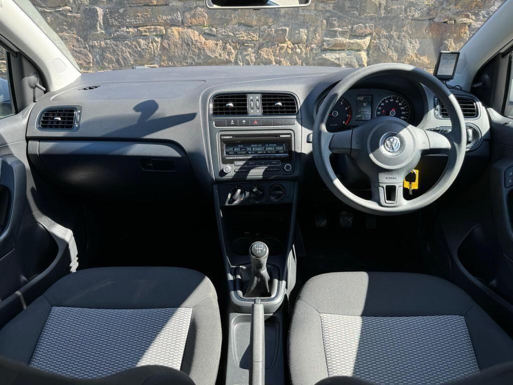 Volkswagen Polo view 10