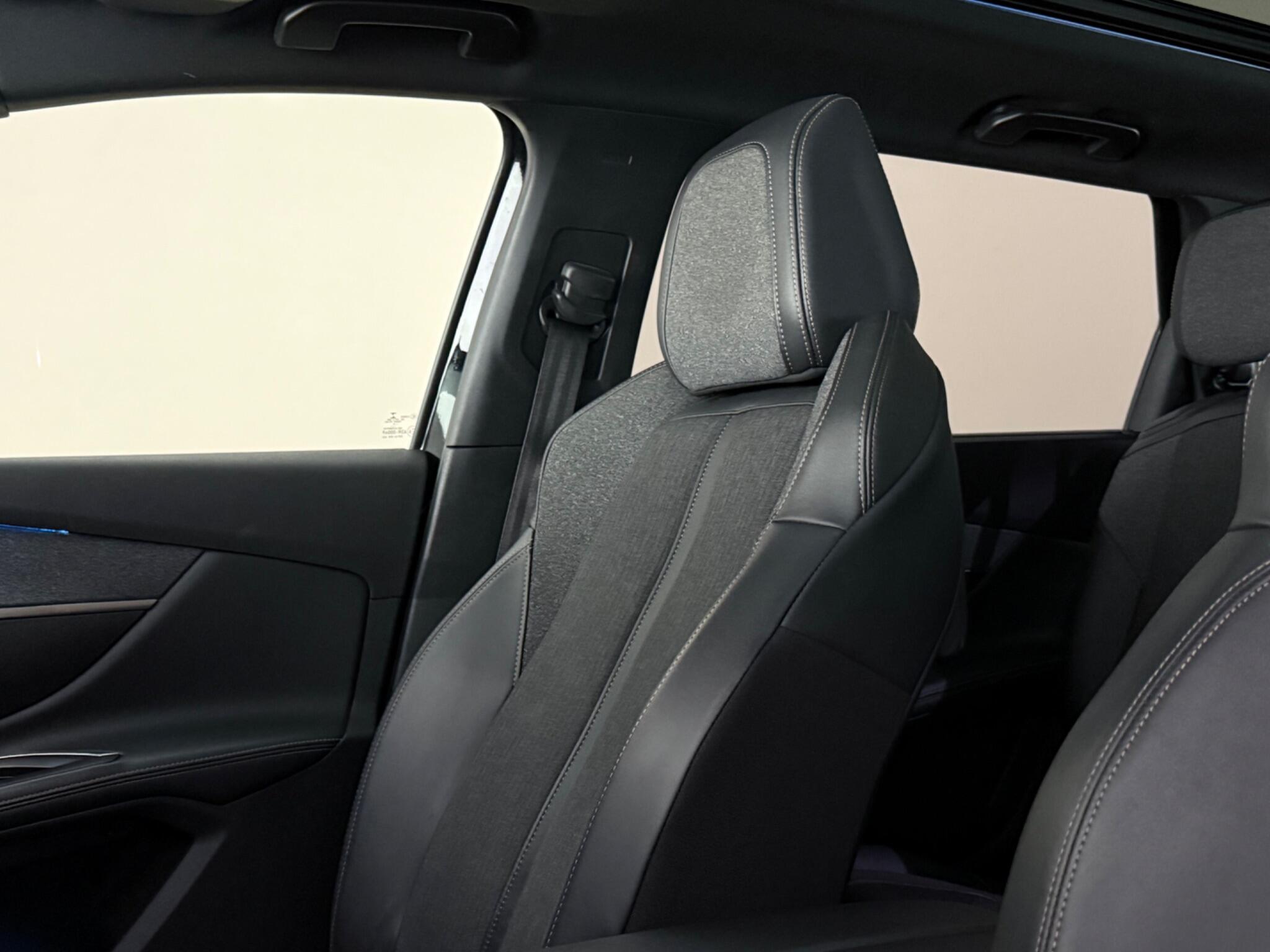 Peugeot 5008 view 33