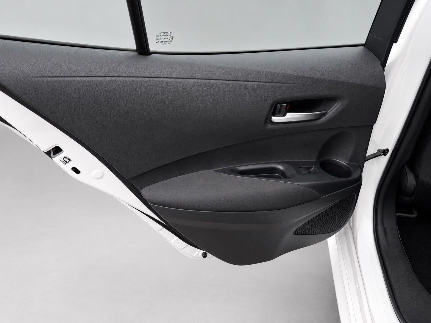 Toyota Corolla view 33