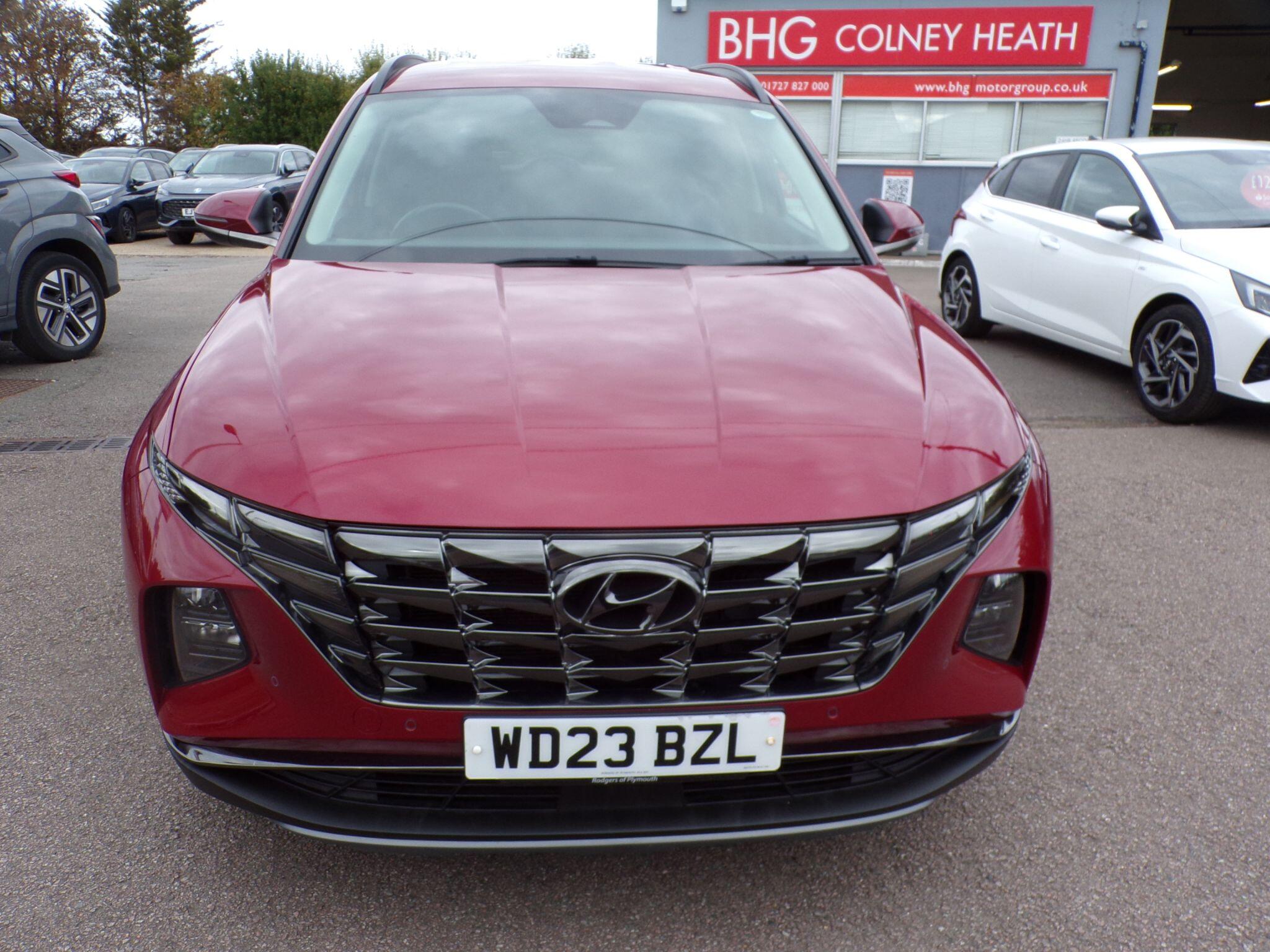 Hyundai Tucson view 3