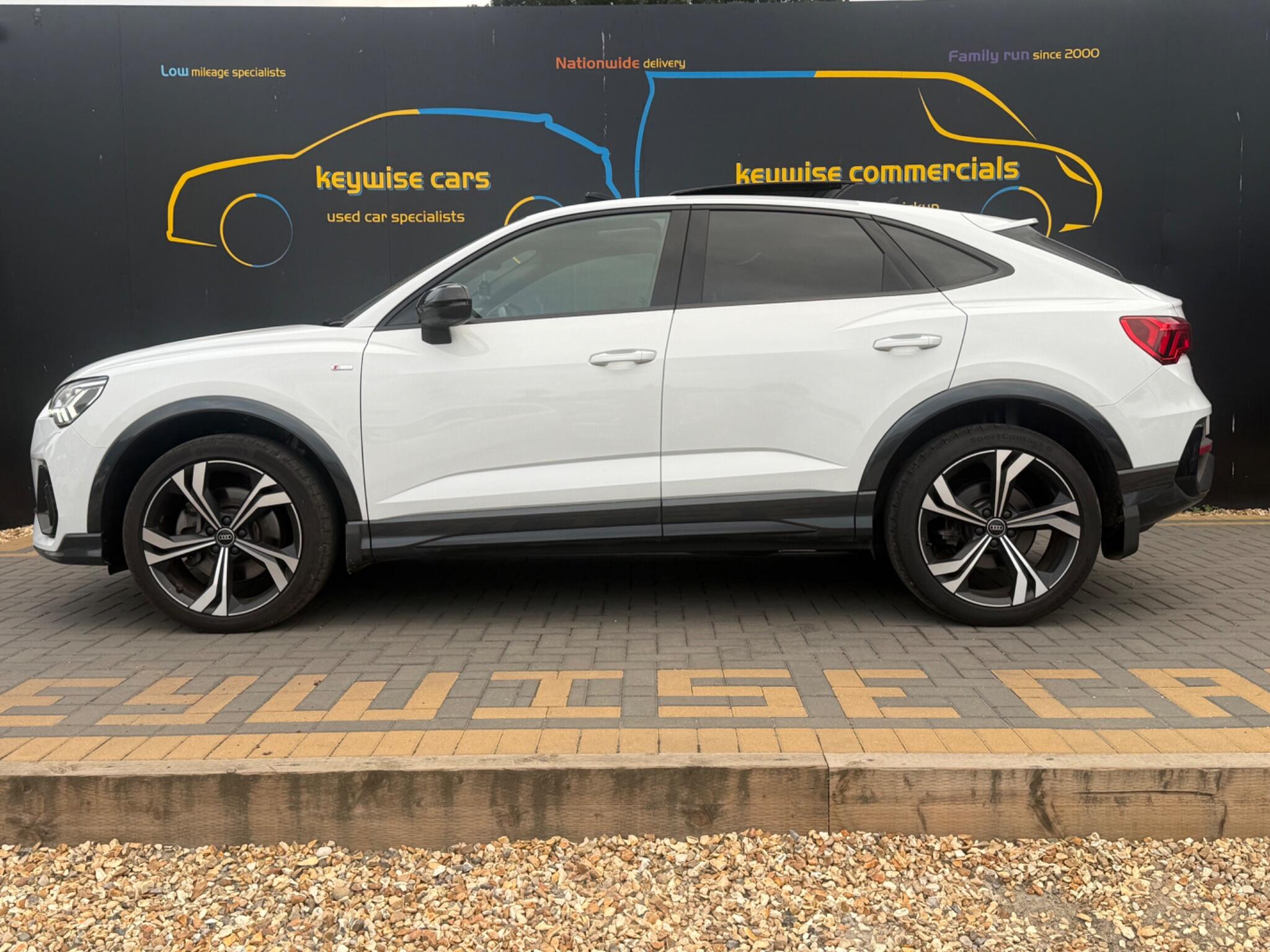 Audi Q3 view 2