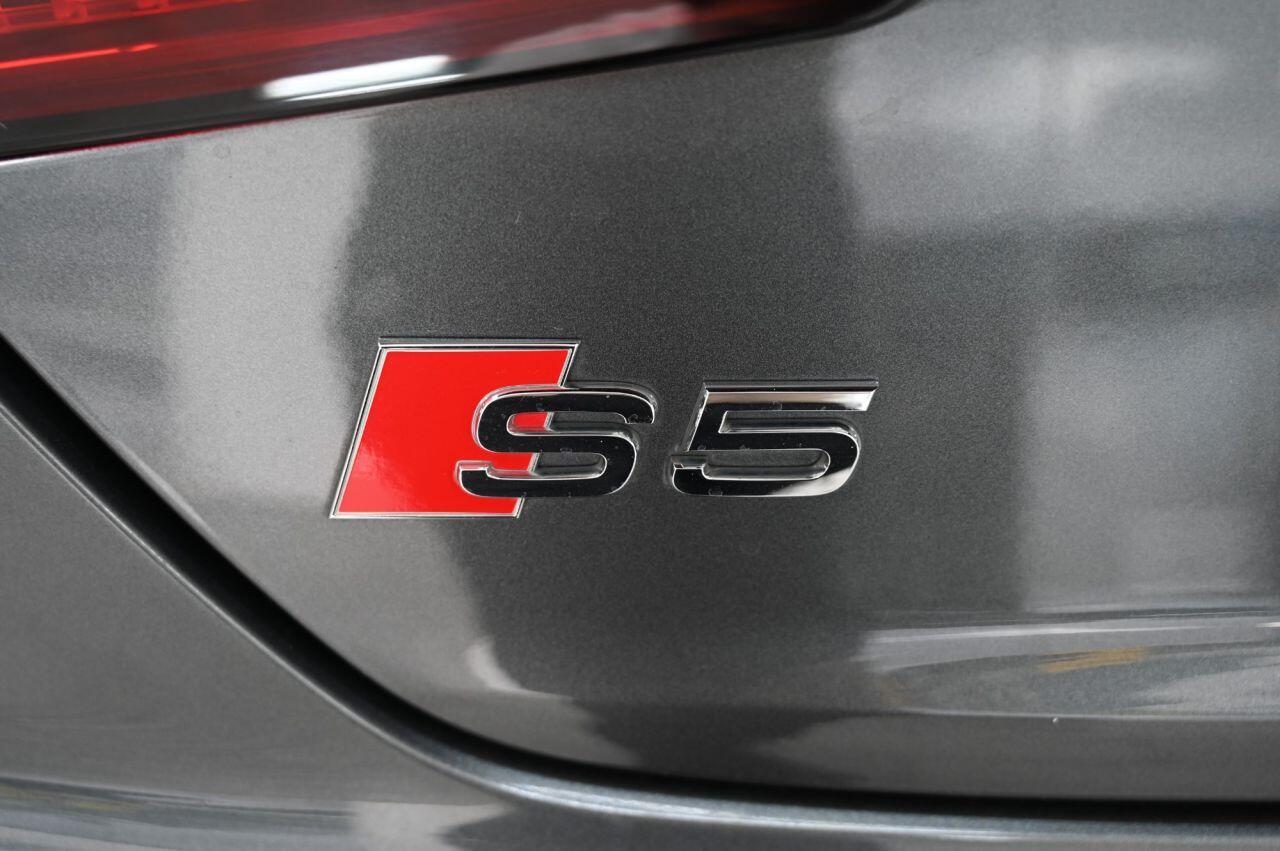 Audi S5 view 47