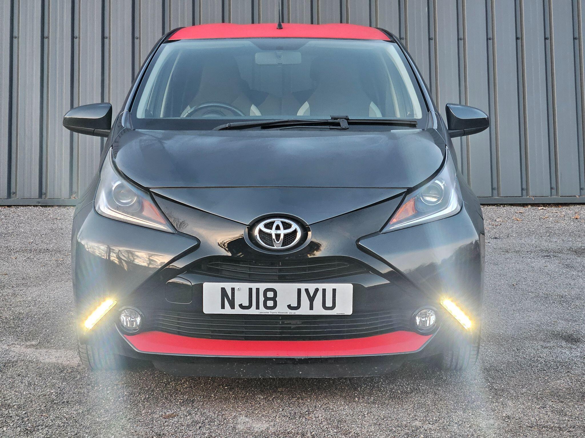 2018 Toyota AYGO 1.0 VVT-i x-press Euro 6 5dr • 14,600 miles image 2