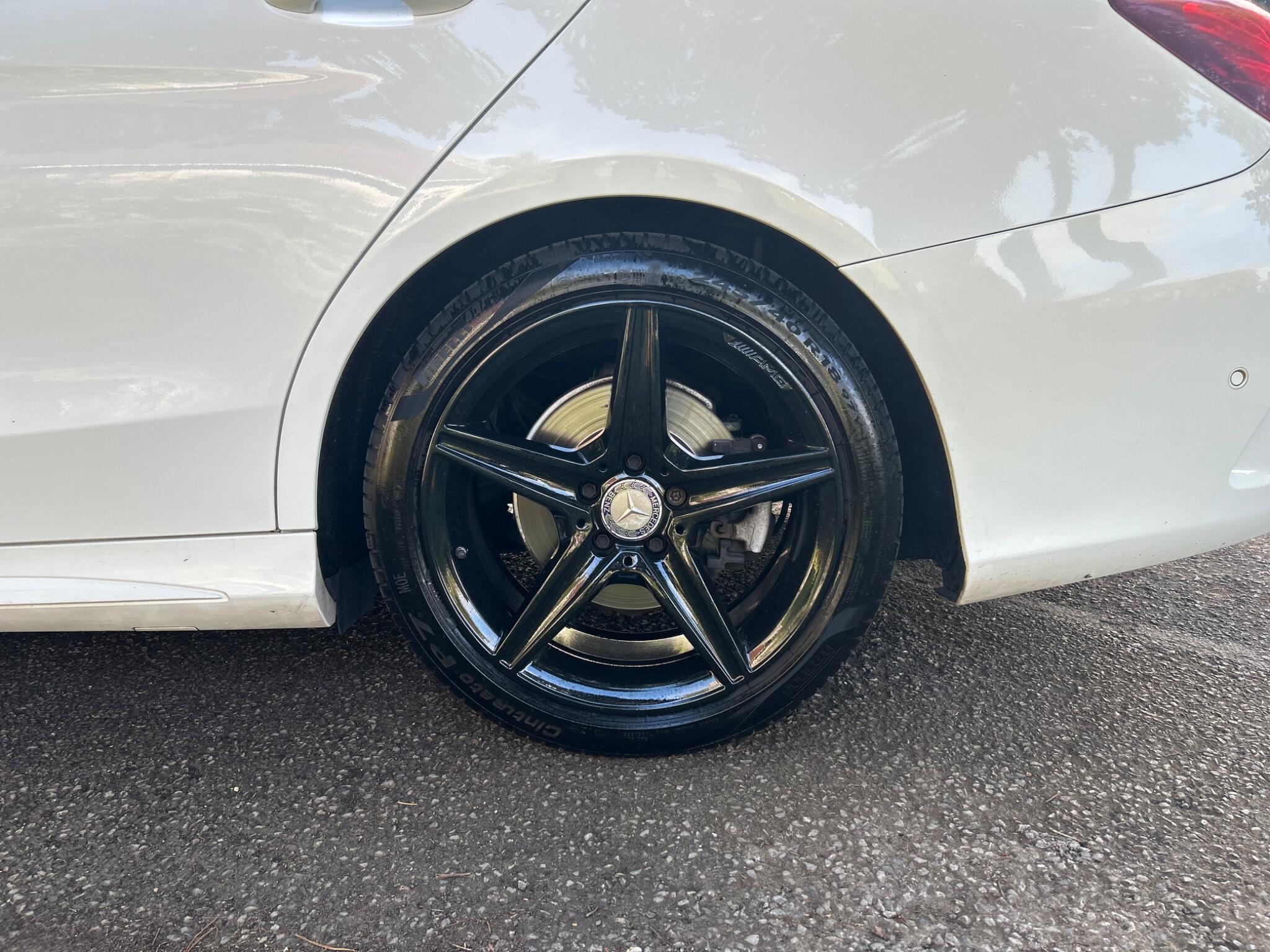 Mercedes-Benz C-Class view 38