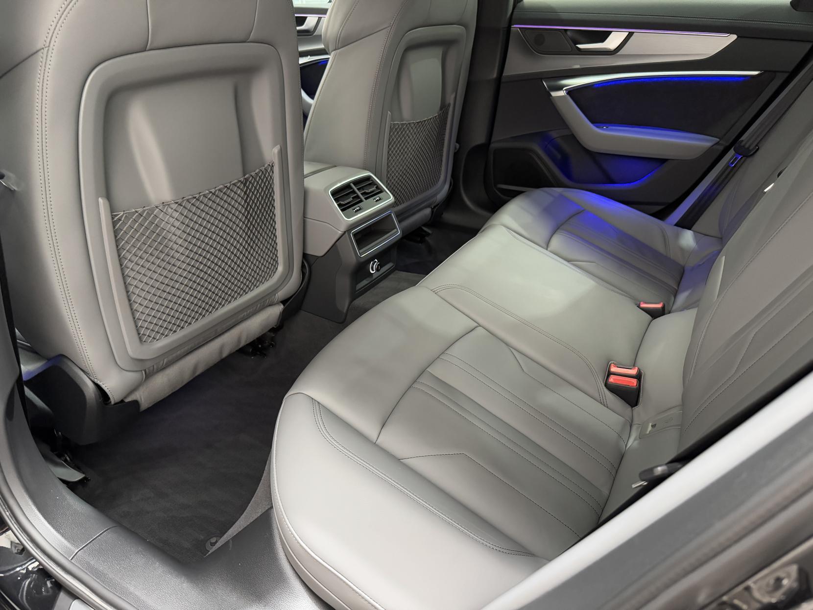 Audi A6 Saloon view 50