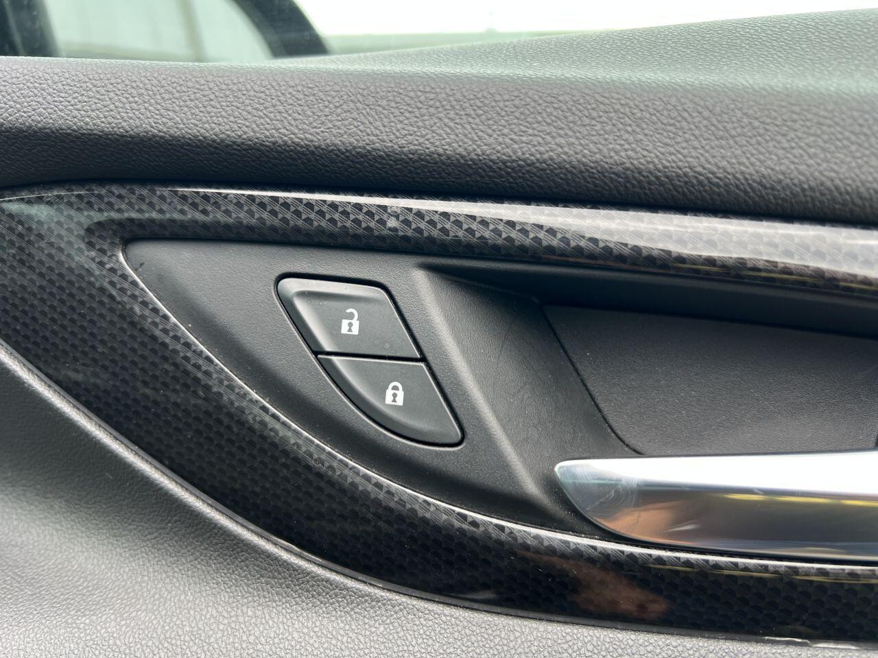 Vauxhall Insignia view 60