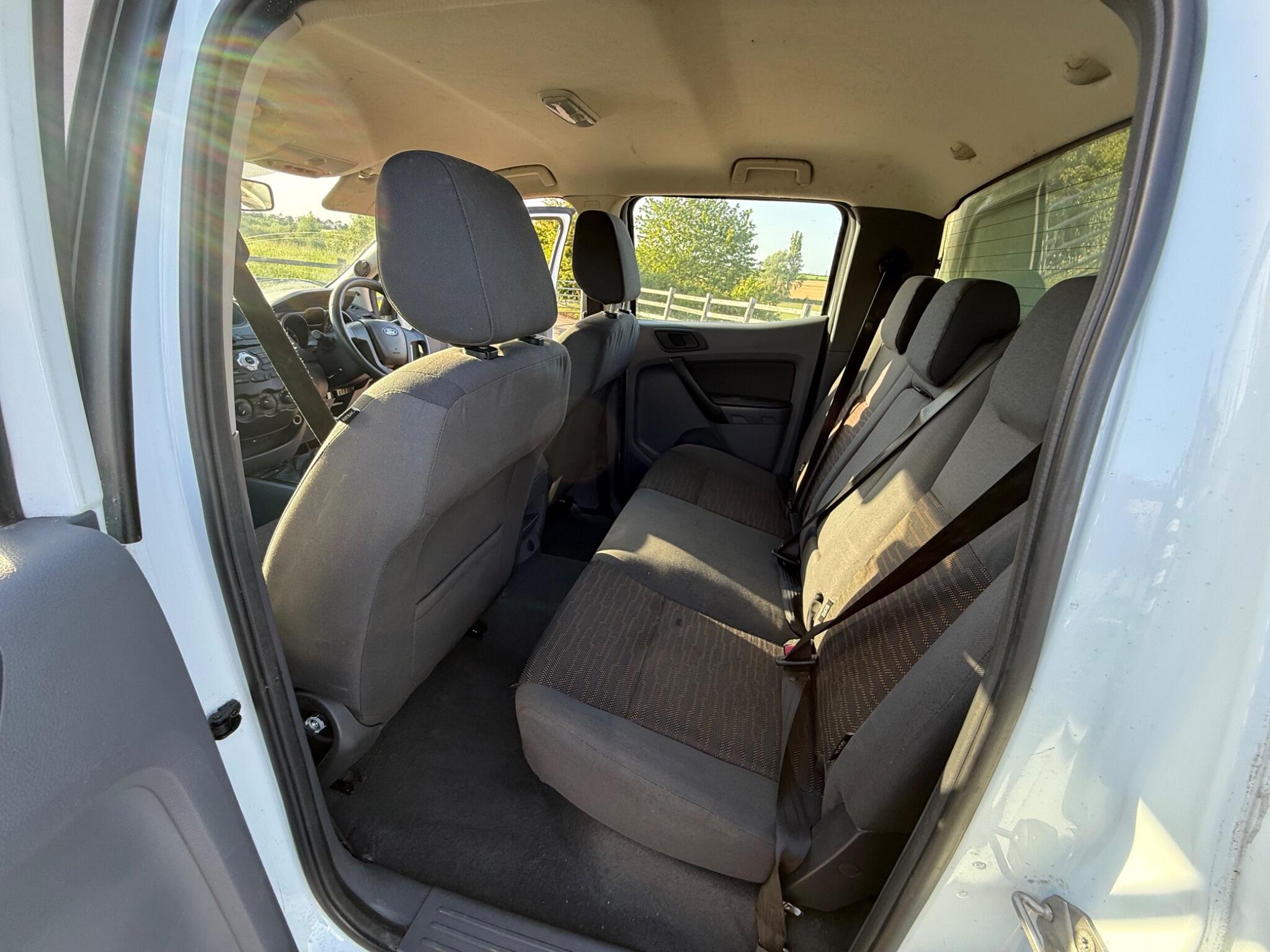 Ford Ranger 2.2 TDCi XL Super Cab Pickup 4WD Euro 5 4dr — photo 40 of 98